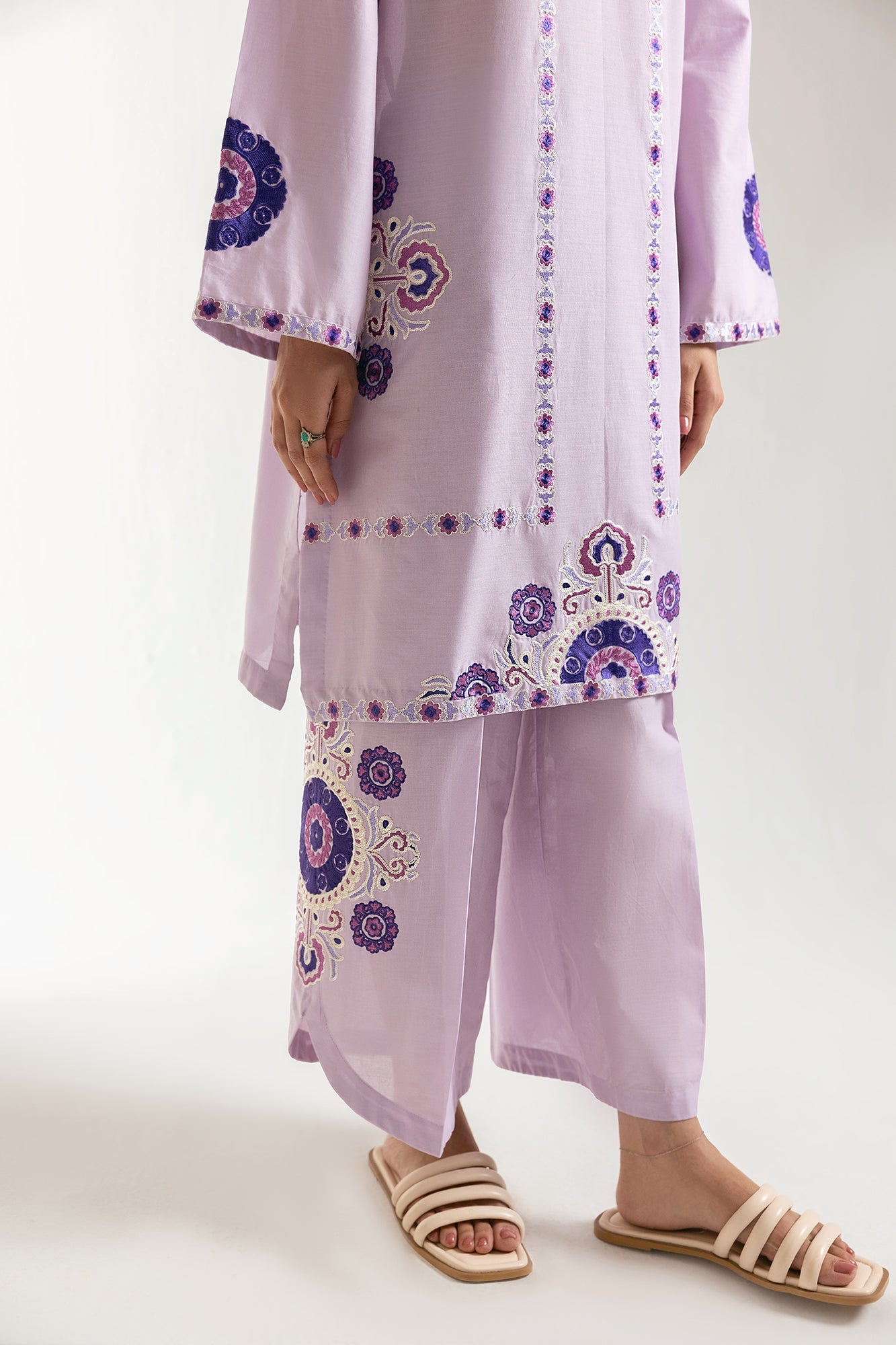 EMBROIDERED SUIT (E102/531/6090) - Image 5