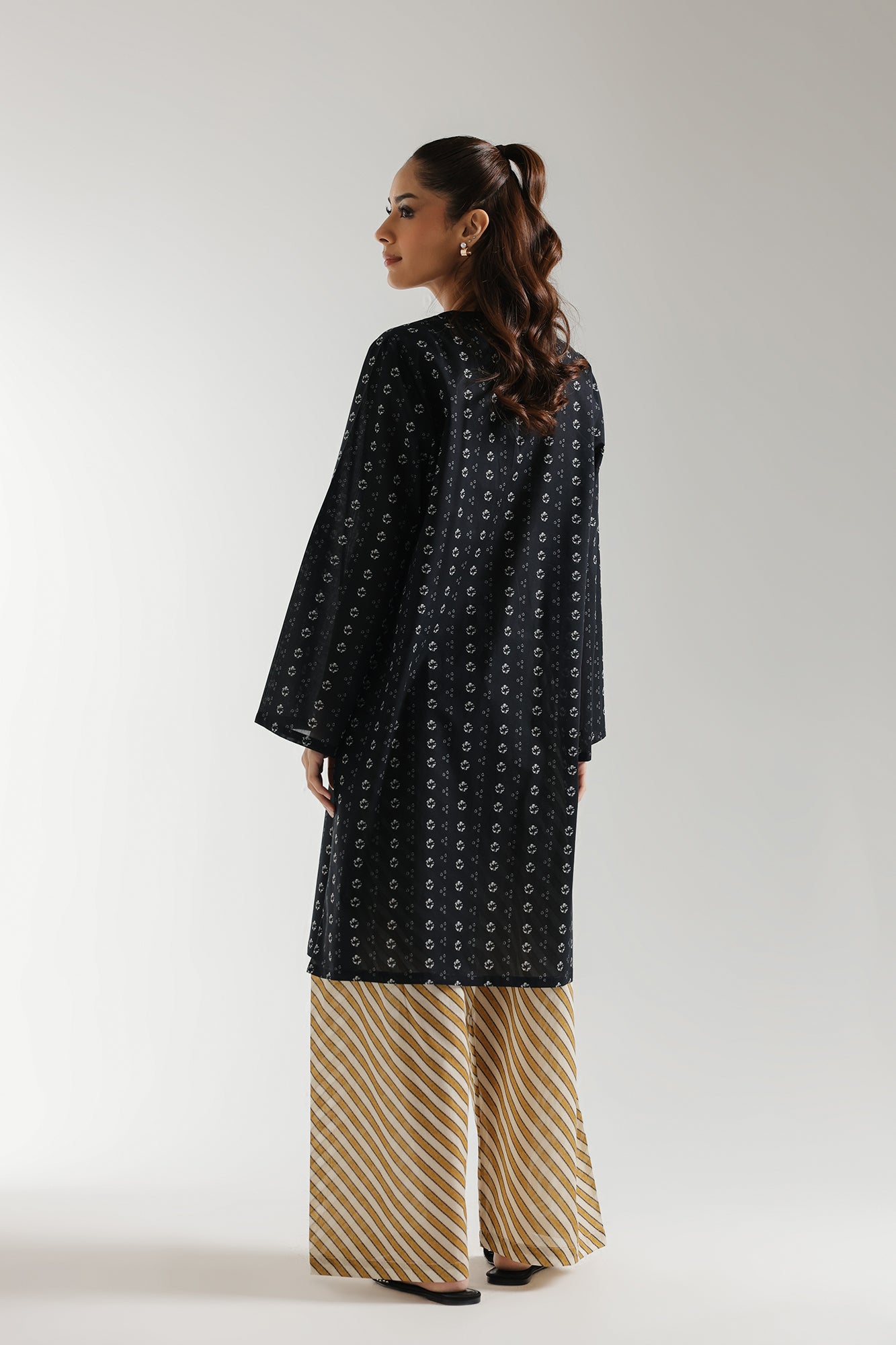 PRINTED SUIT (E6101/102/902) - Image 3