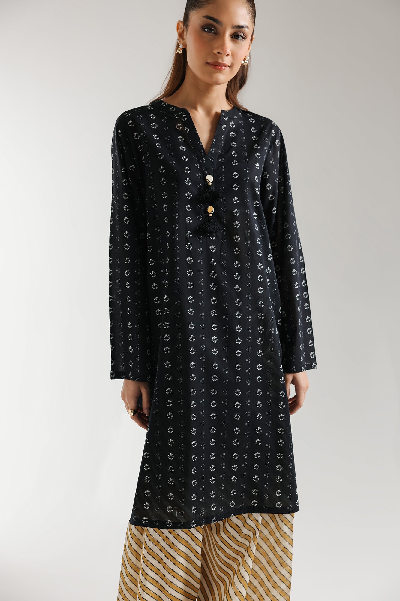 PRINTED SUIT (E6101/102/902) - Image 4