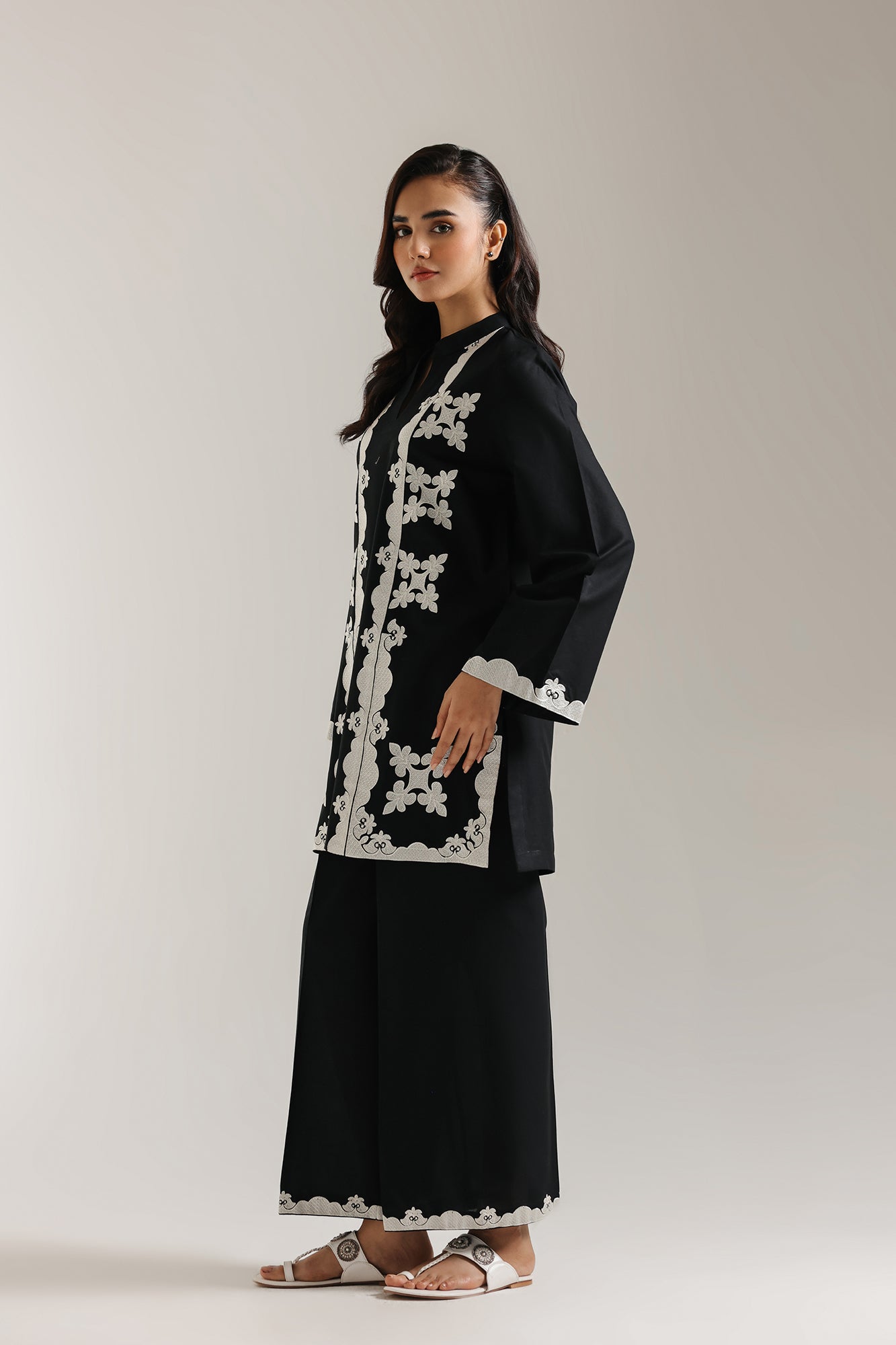EMBROIDERED SUIT (E102/902/6113) - Image 3
