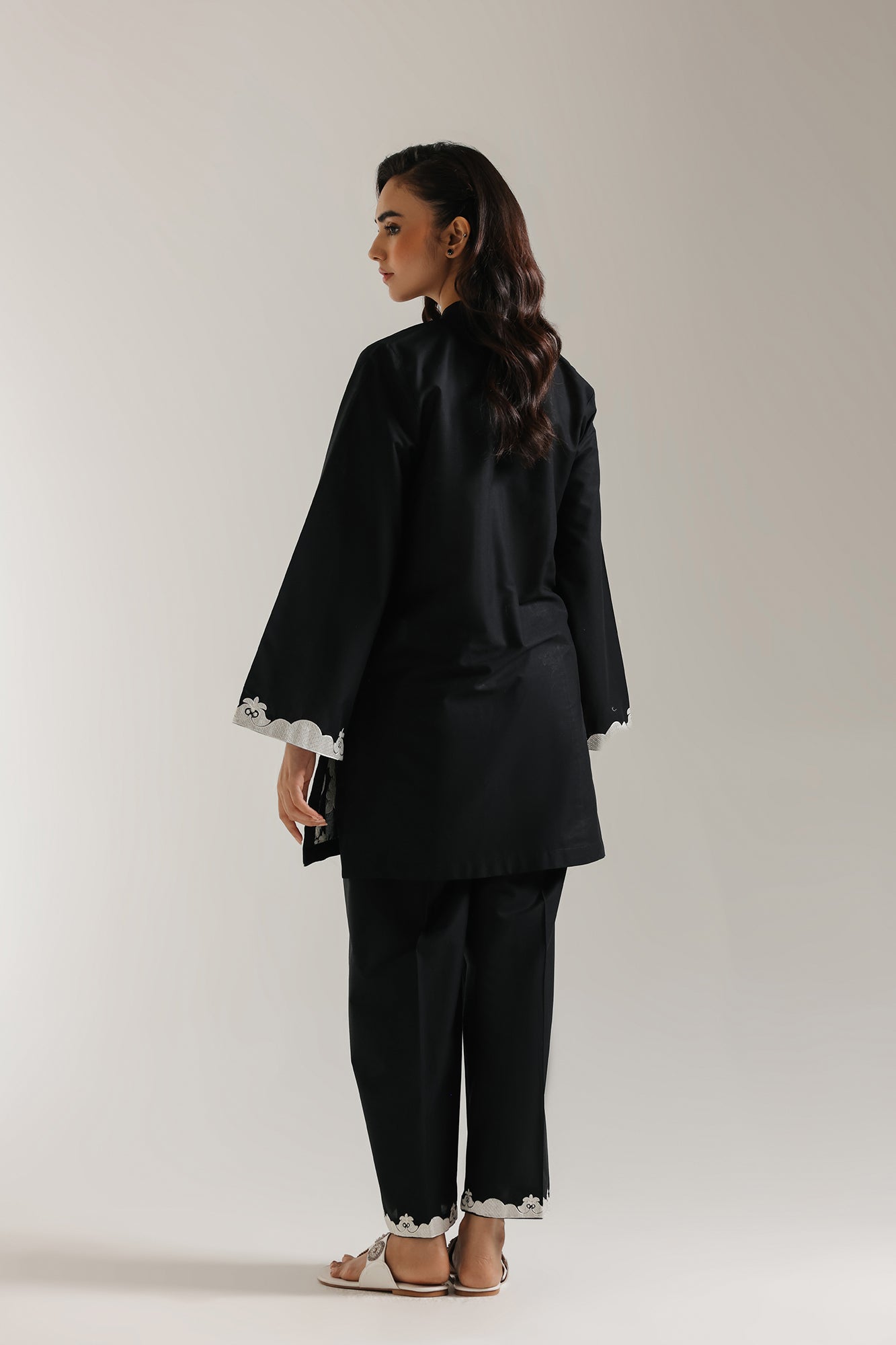 EMBROIDERED SUIT (E102/902/6113) - Image 4