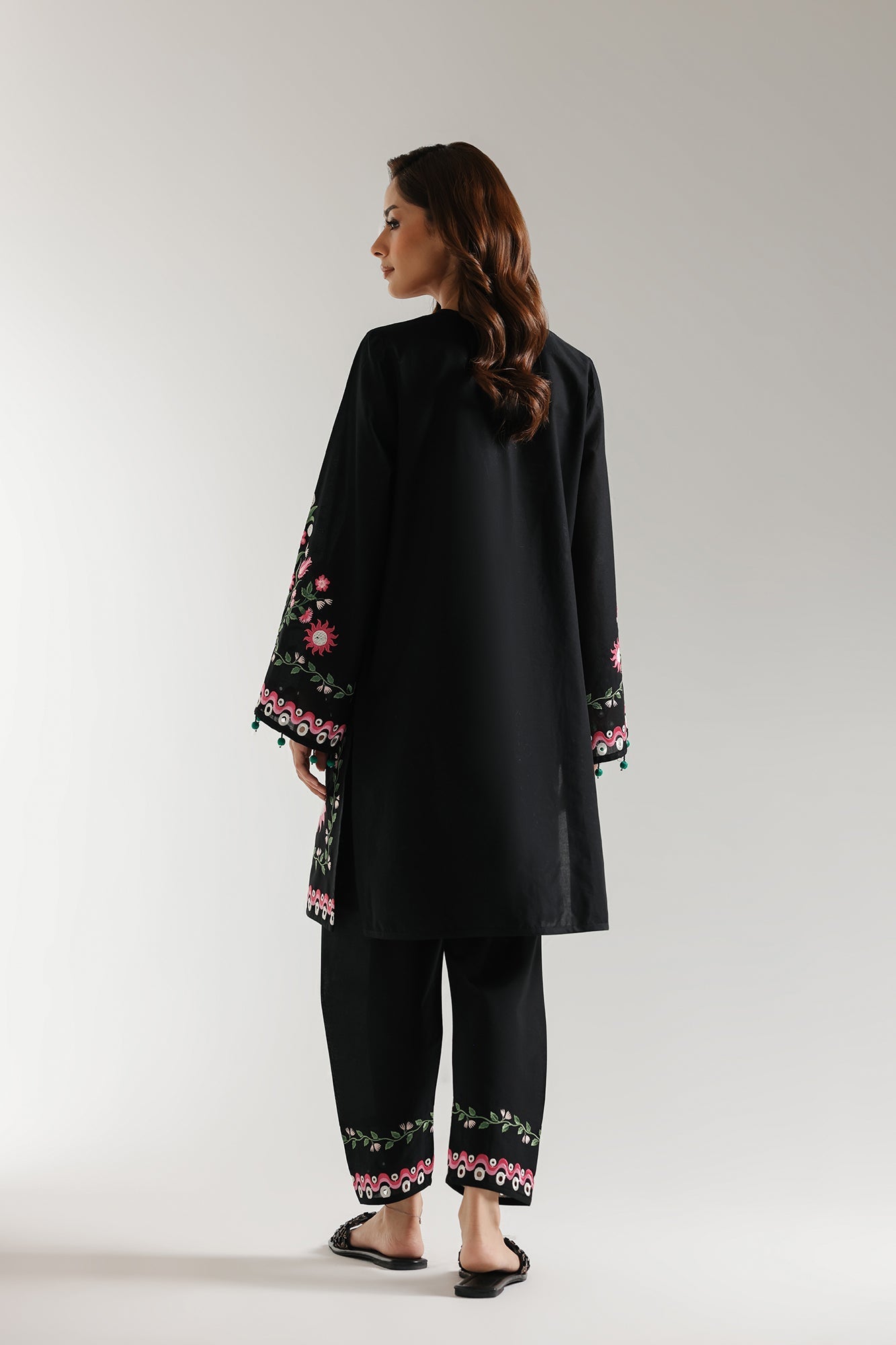 EMBROIDERED SUIT (E6139/102/902) - Image 4