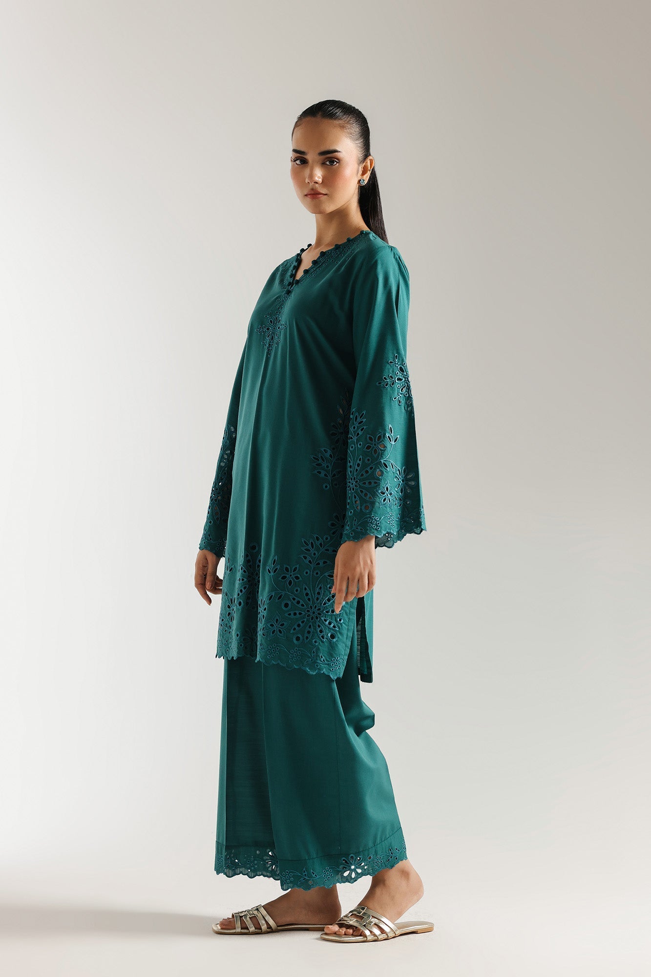 EMBROIDERED SUIT (E6146/102/715) - Image 2