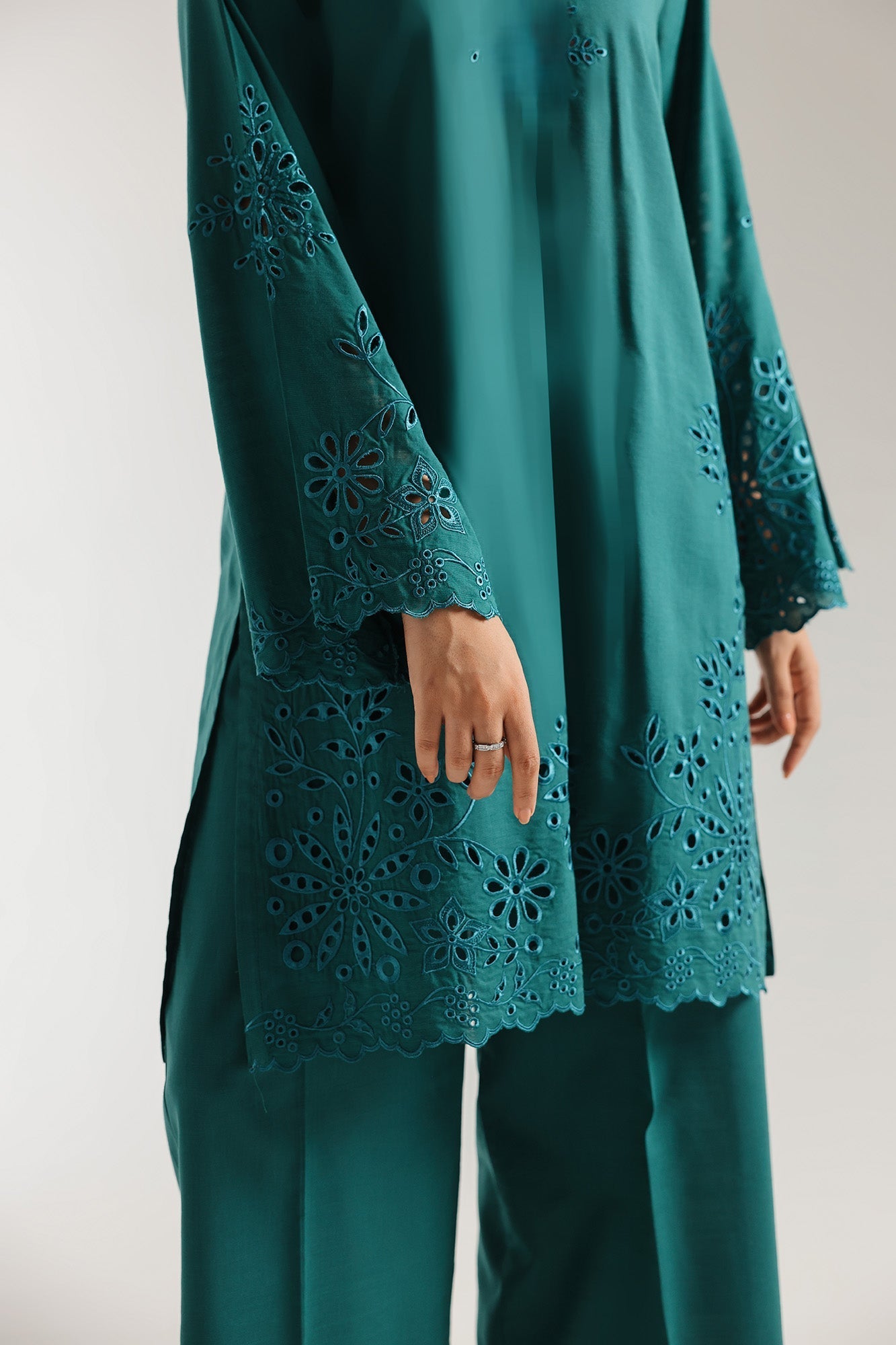 EMBROIDERED SUIT (E6146/102/715) - Image 5