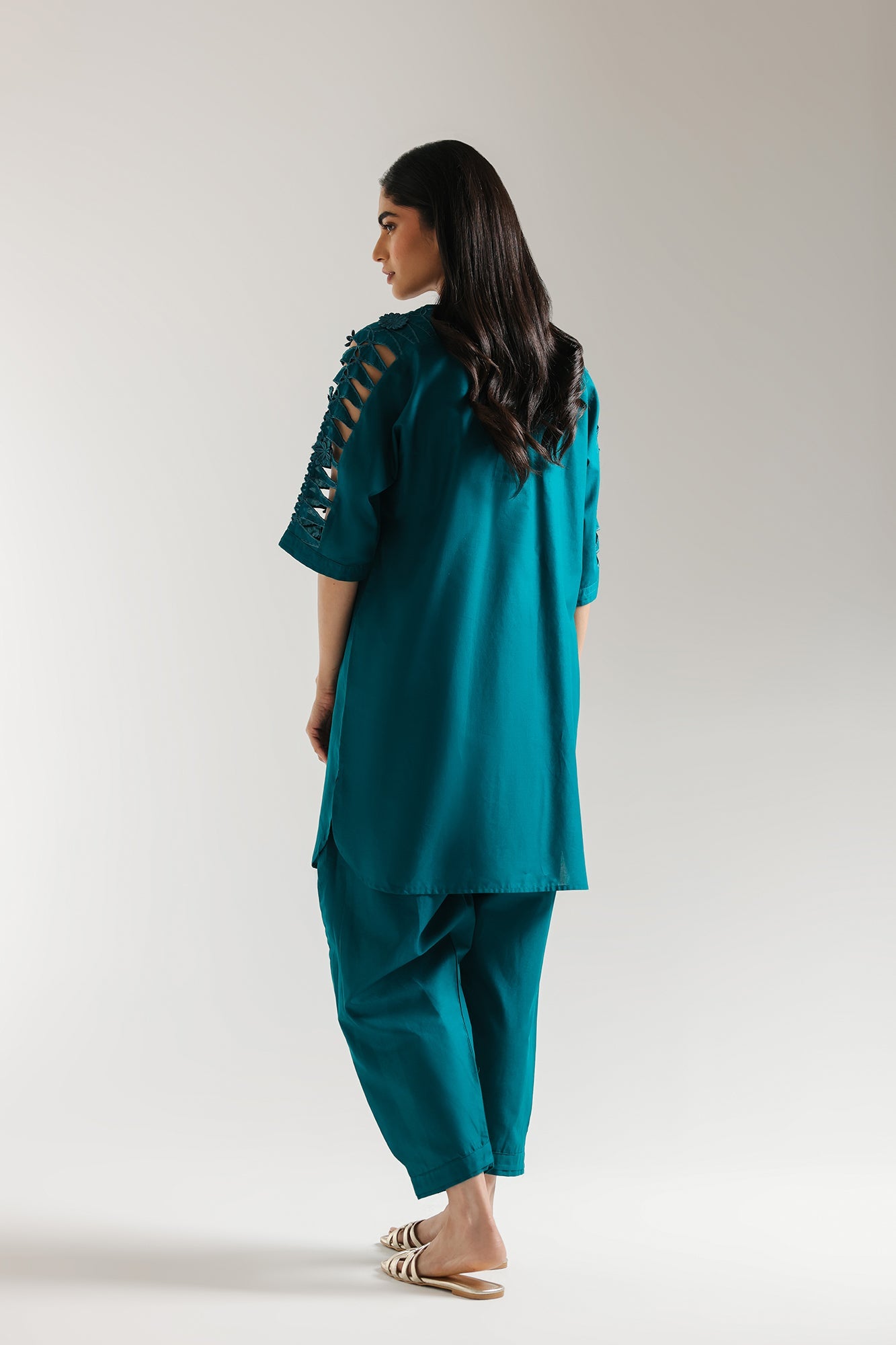 EMBROIDERED SUIT (E6151/102/711) - Image 3