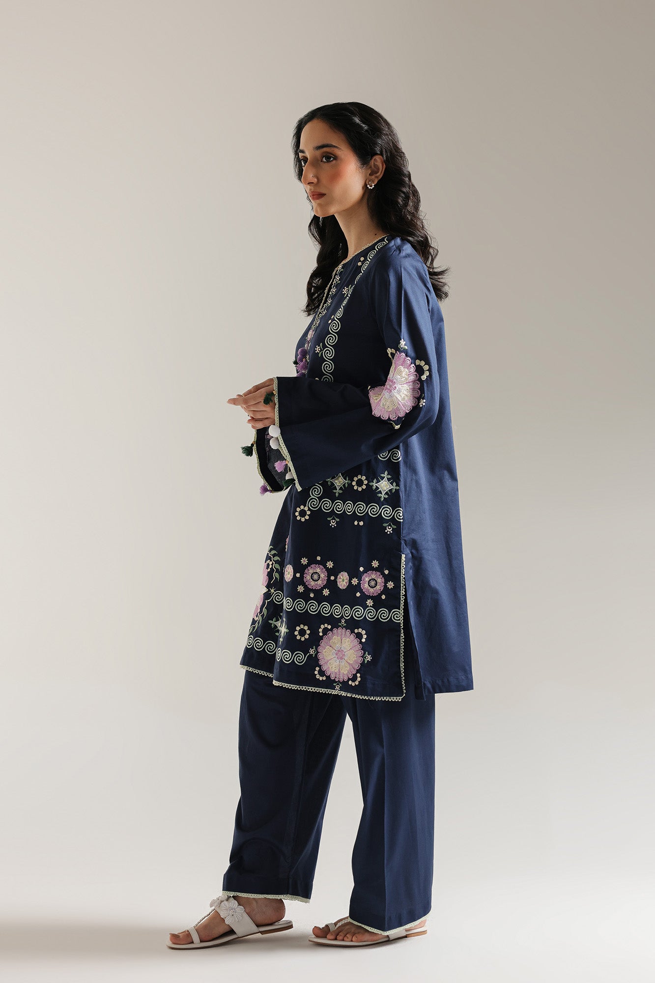 EMBROIDERED SUIT (E6152/102/603) - Image 3