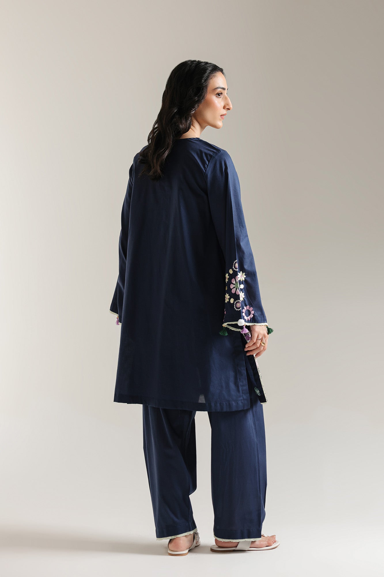 EMBROIDERED SUIT (E6152/102/603) - Image 4