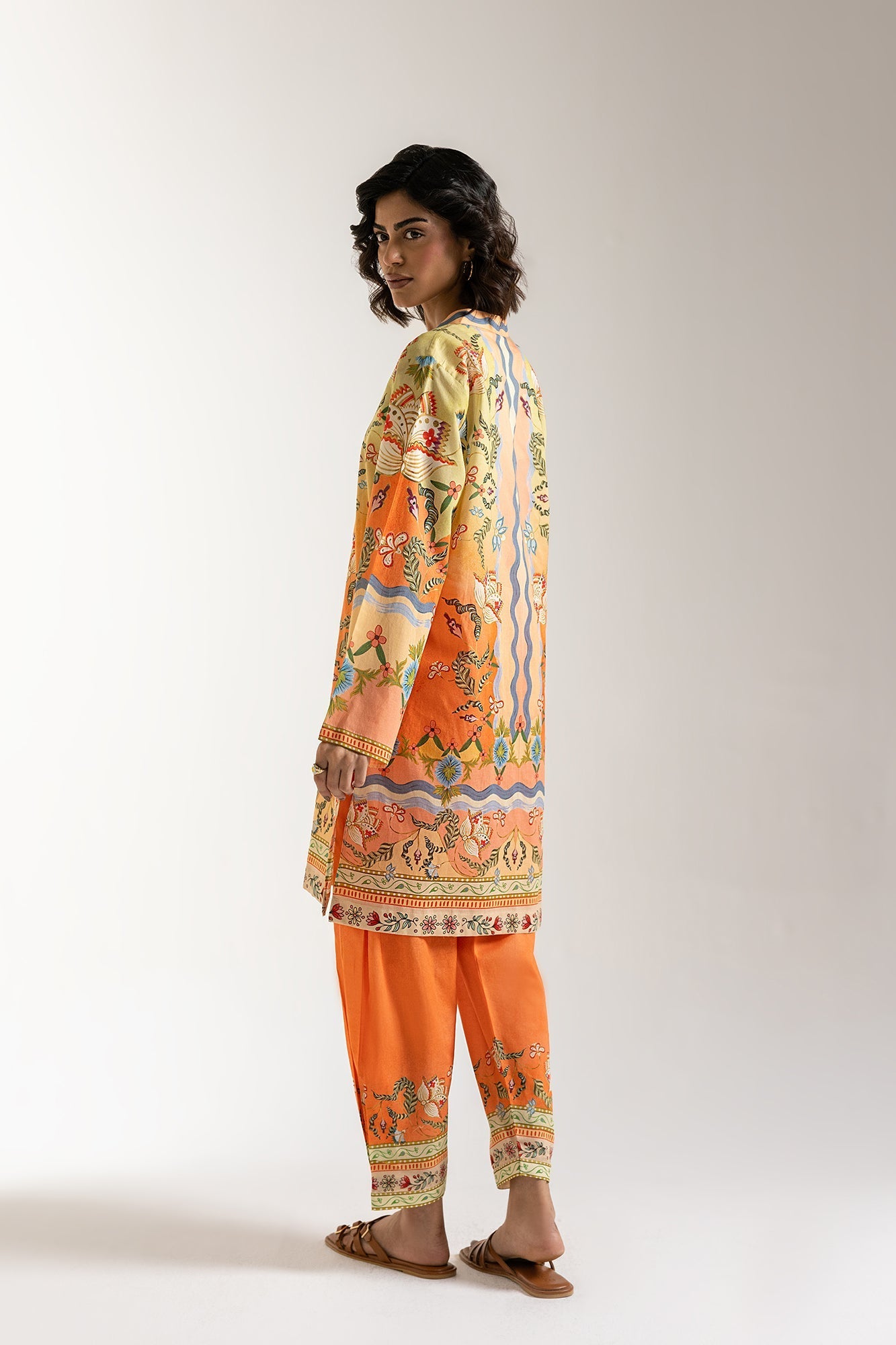 PRINTED SUIT (E6158/102/127) - Image 3