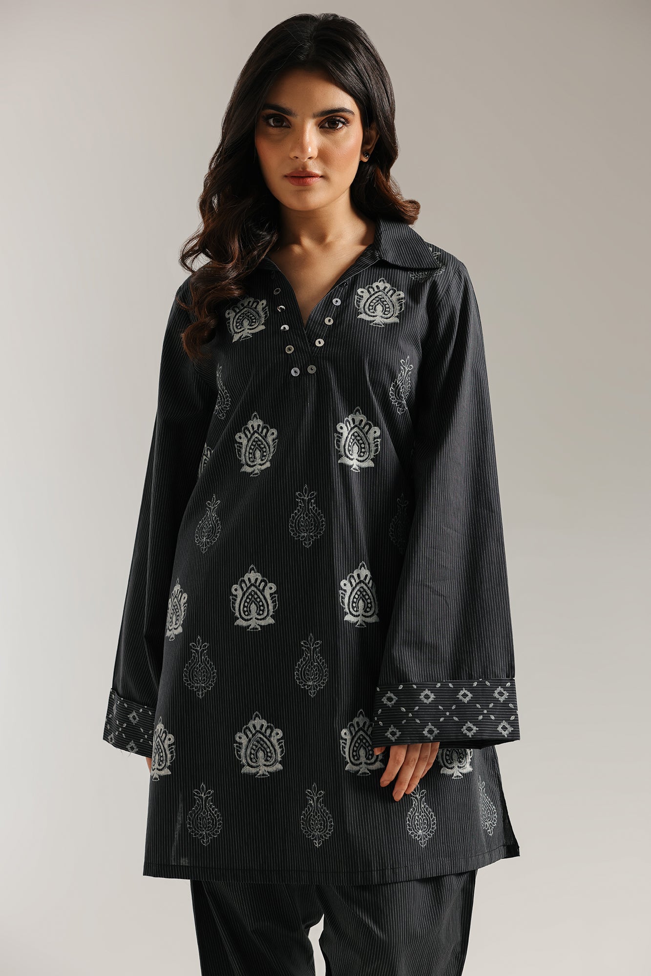 EMBROIDERED SUIT (E6181/102/902) - Image 5