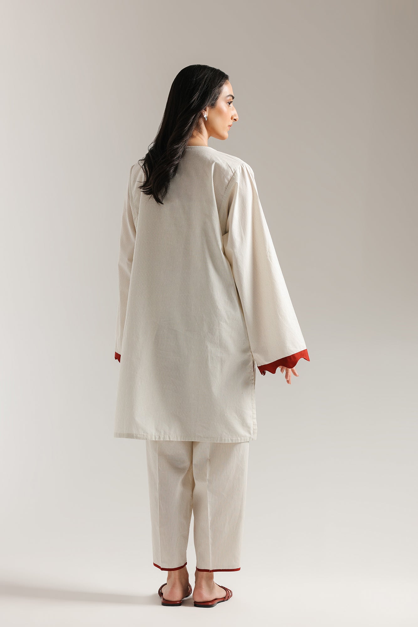 EMBROIDERED SUIT (E6182/102/004) - Image 4