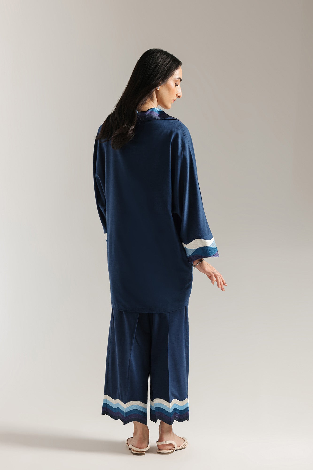 EMBROIDERED SUIT (E6184/102/620) - Image 3