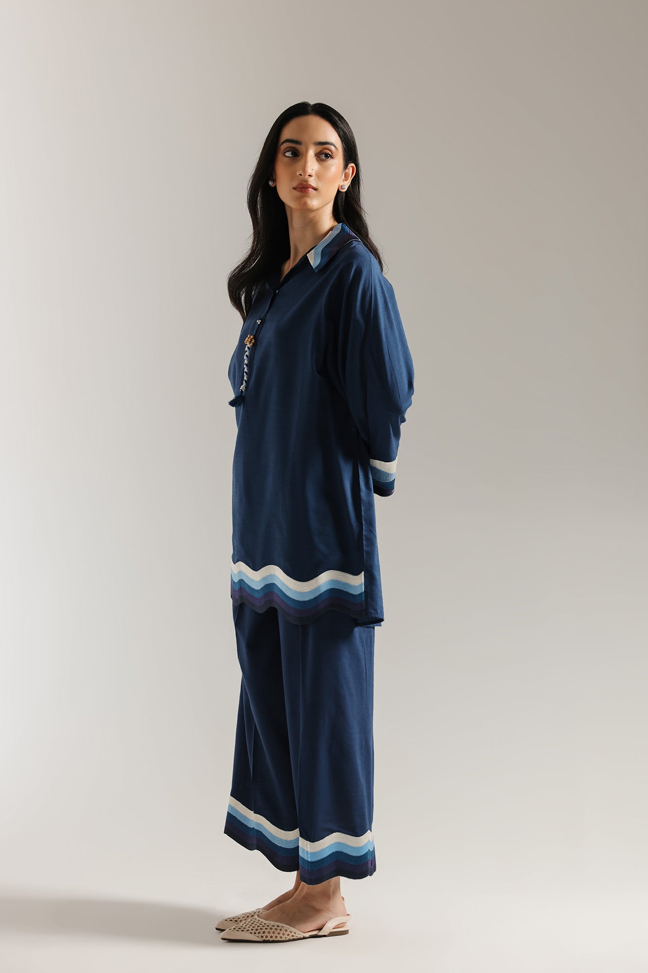 EMBROIDERED SUIT (E6184/102/620) - Image 2