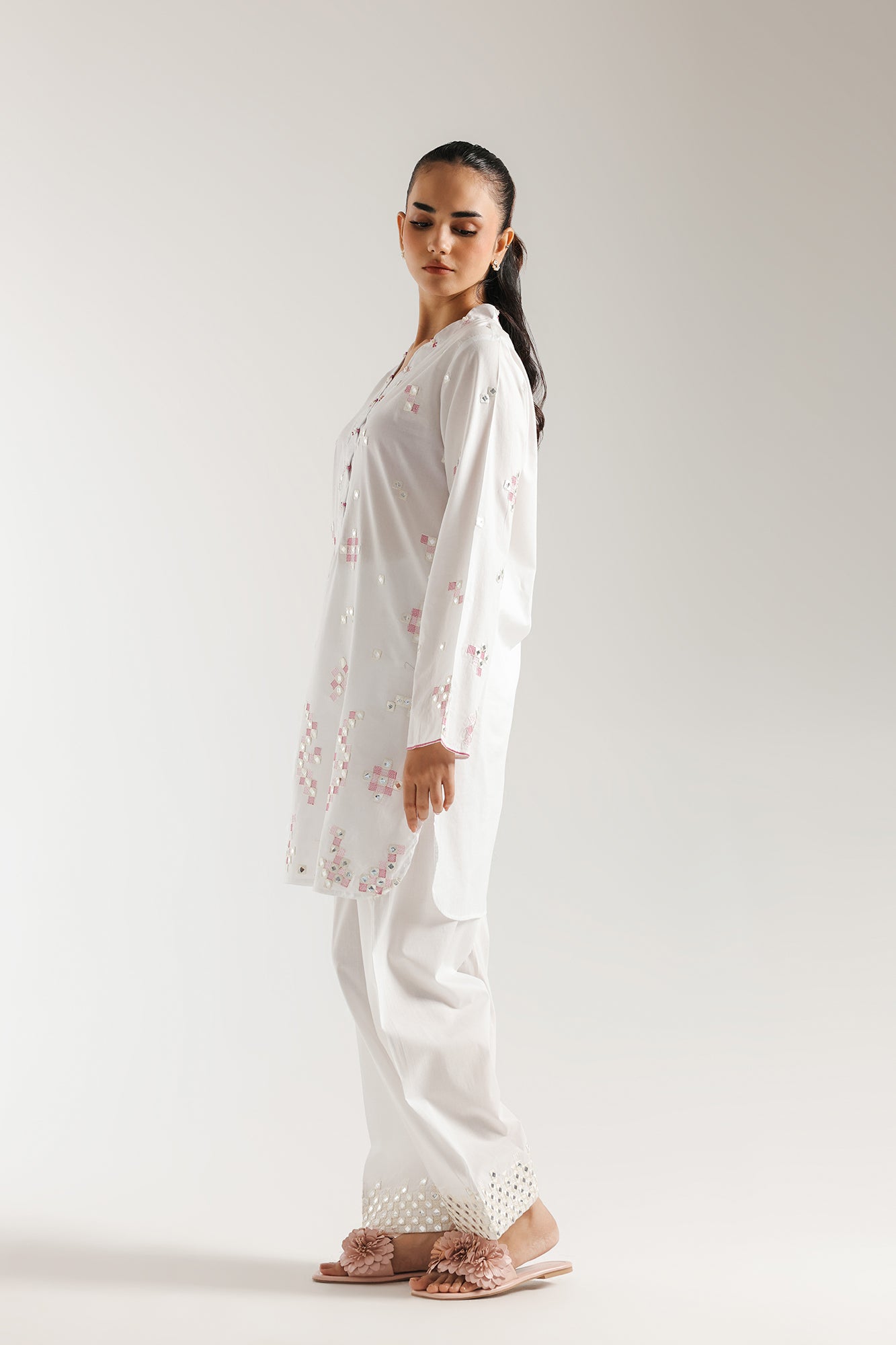 EMBROIDERED SUIT (E6192/102/005) - Image 2