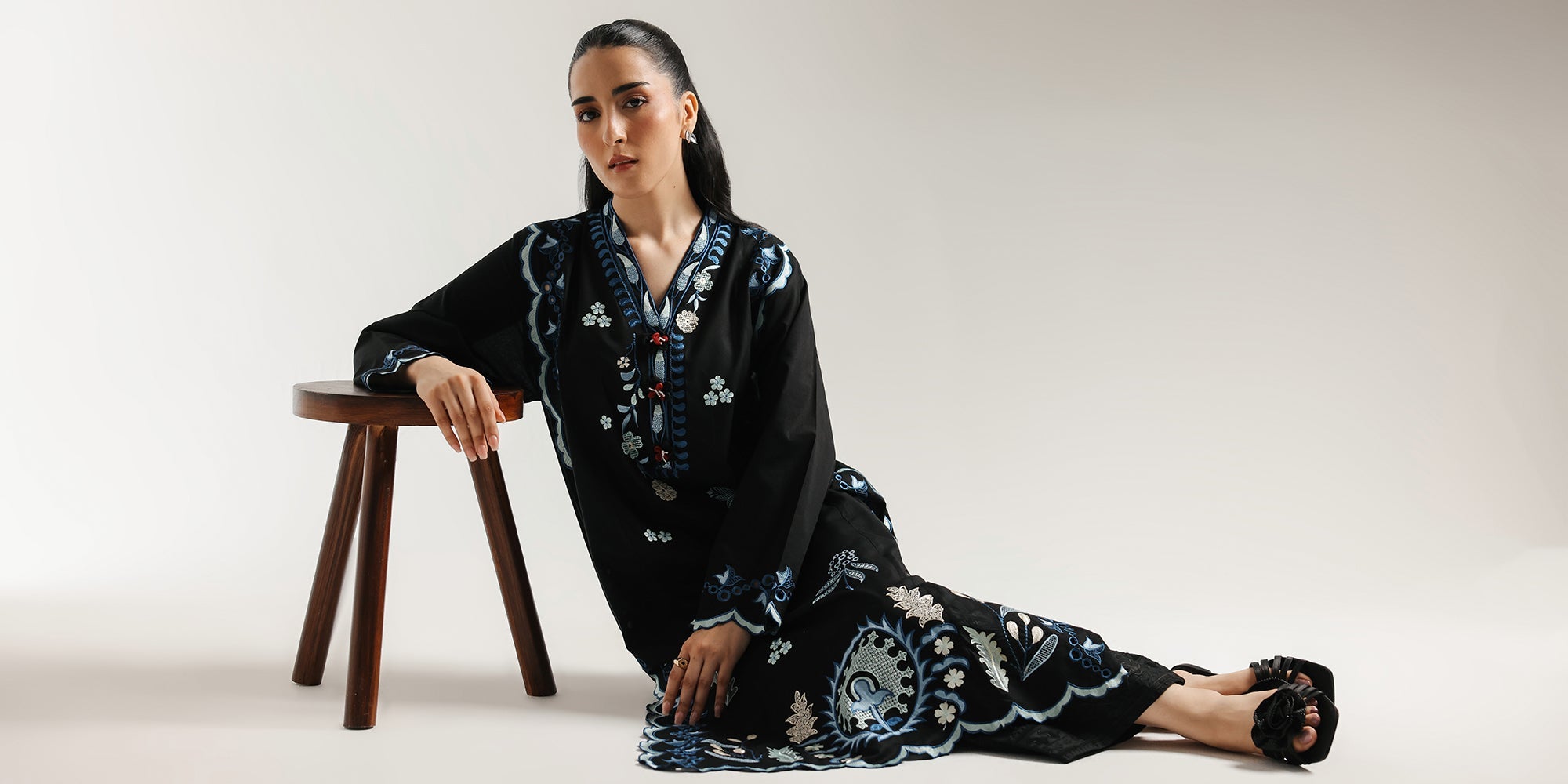 EMBROIDERED SHIRT (E6232/102/902) - Image 5