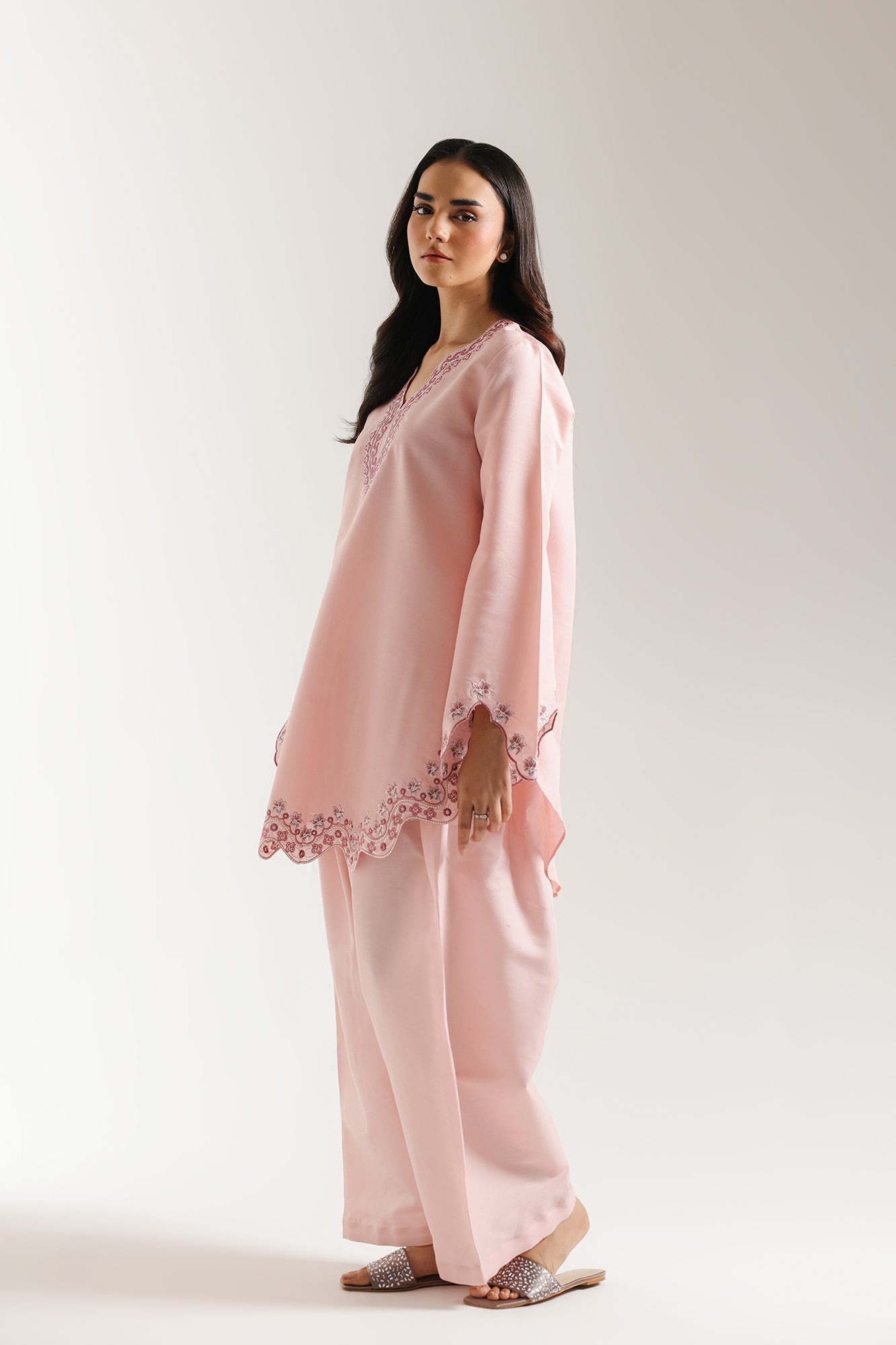 EMBROIDERED SUIT (E6639/102/427) - Image 3