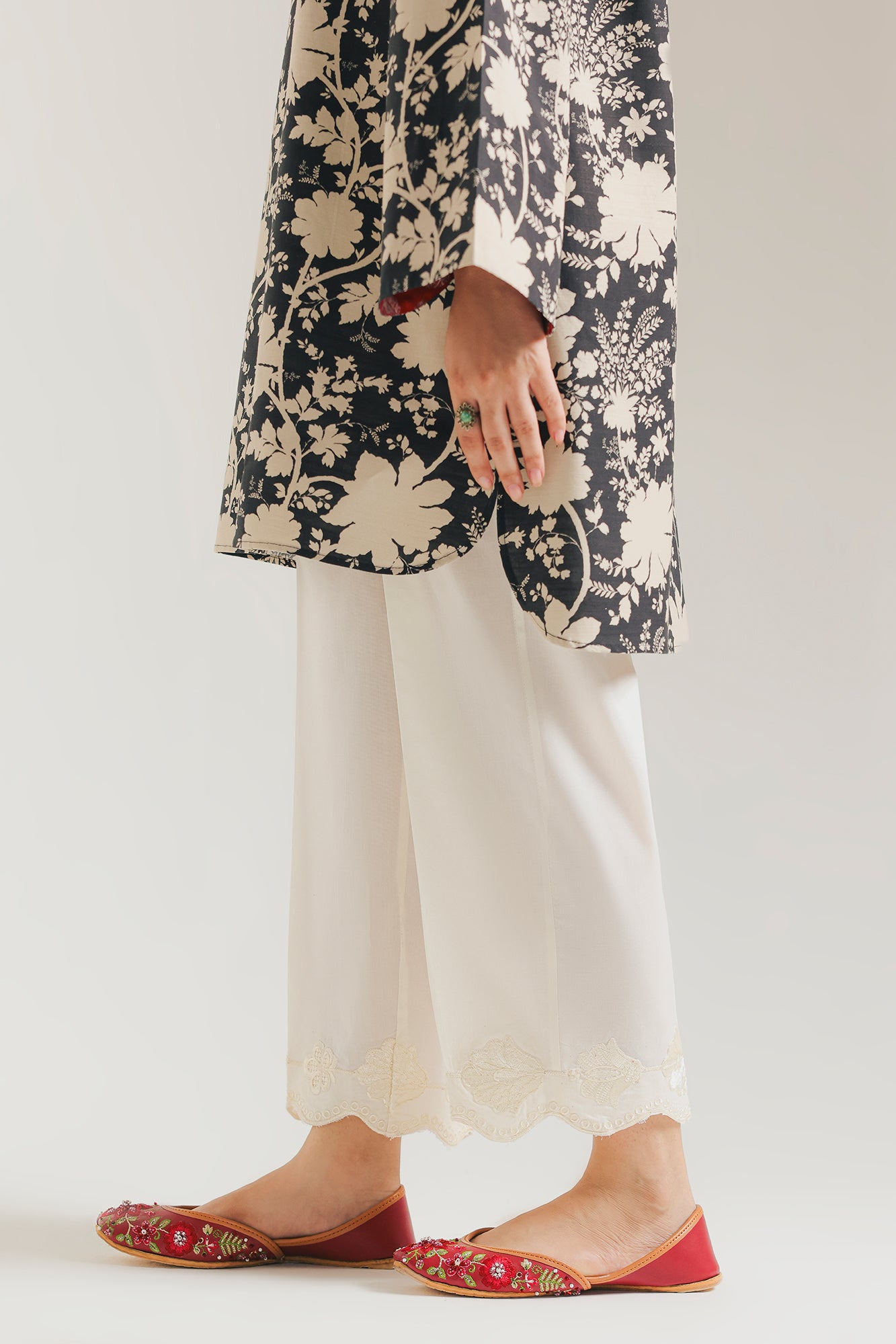 TROUSER (E6643/102/002) - Image 2
