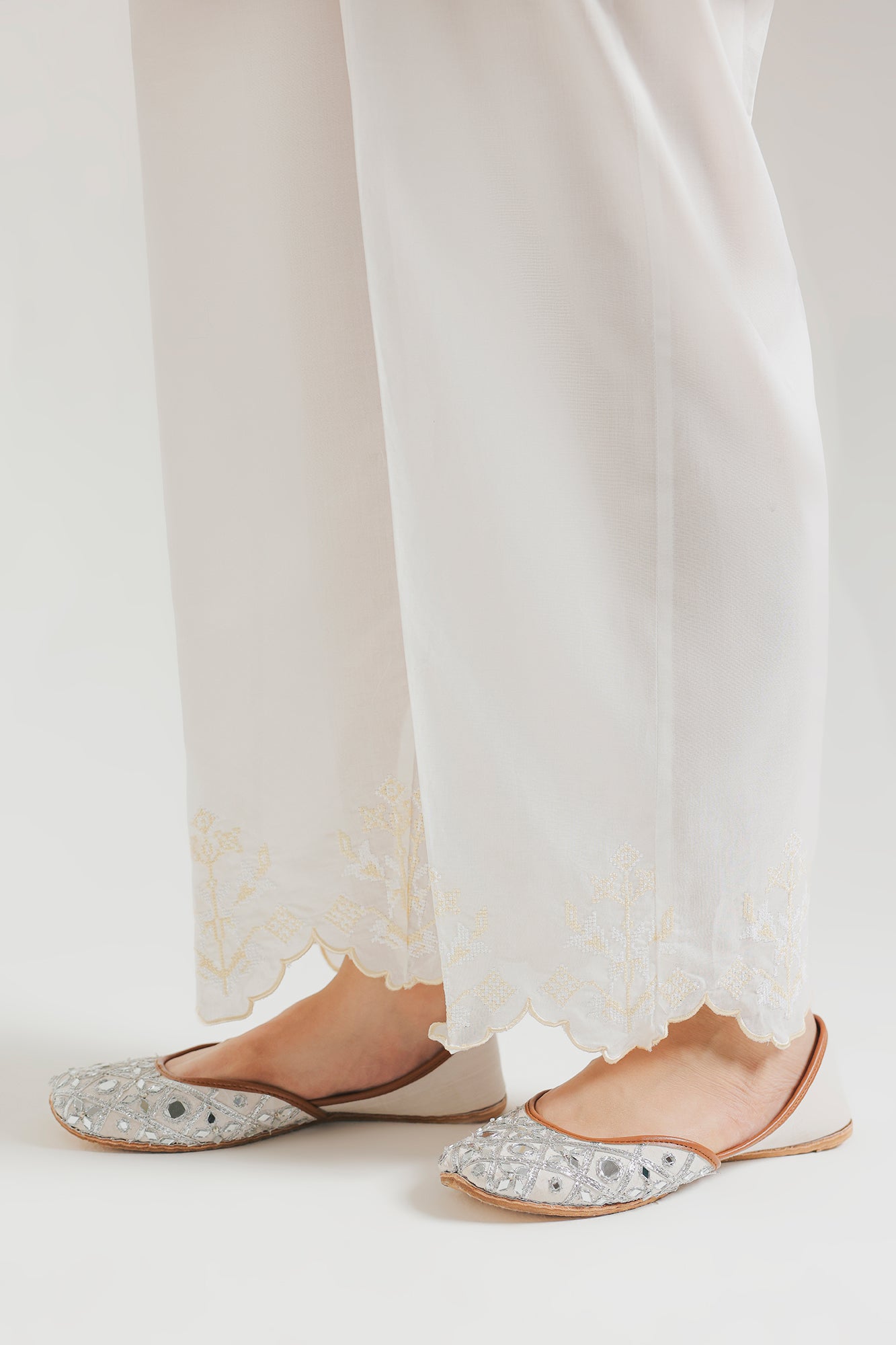 TROUSER (E6644/102/001) - Image 4