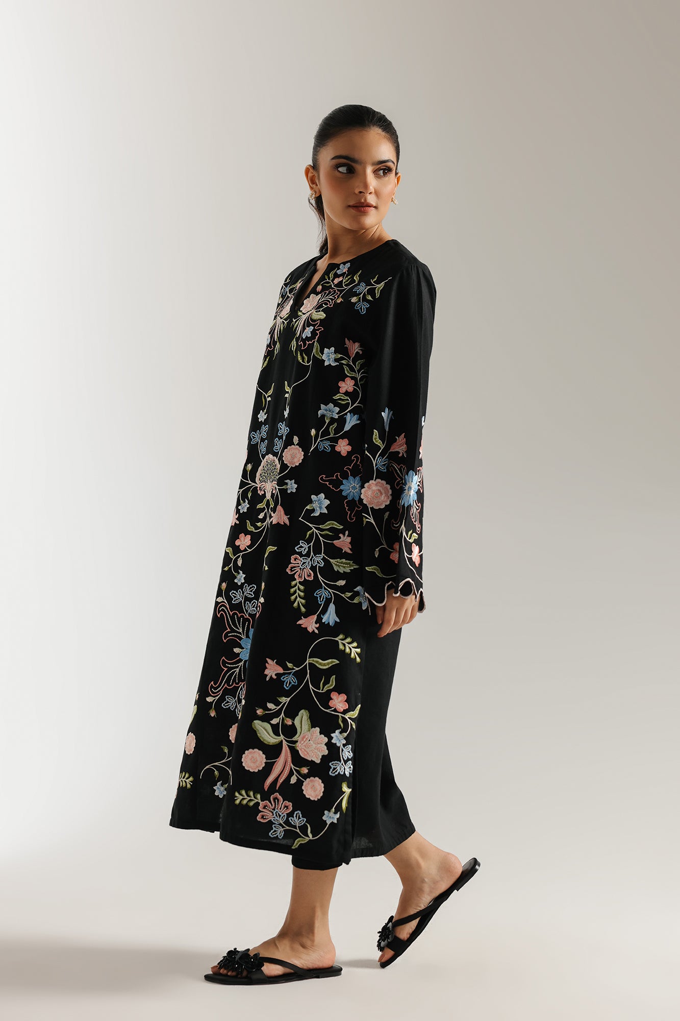 EMBROIDERED SHIRT (E6647/102/902) - Image 3