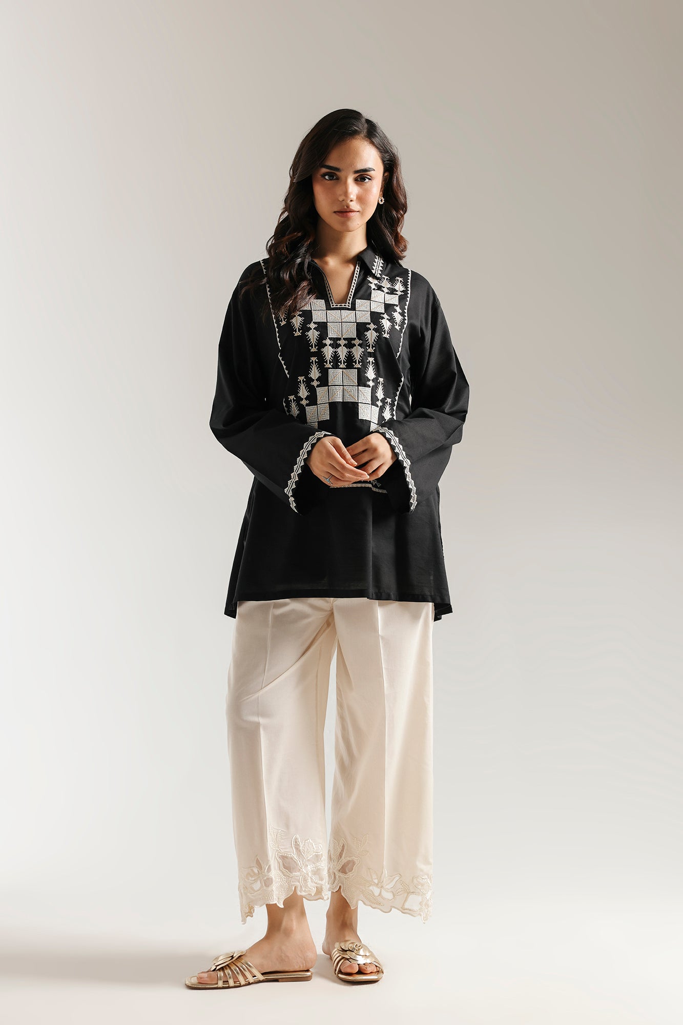 PRINTED KURTI (E6655/102/902) - Image 2