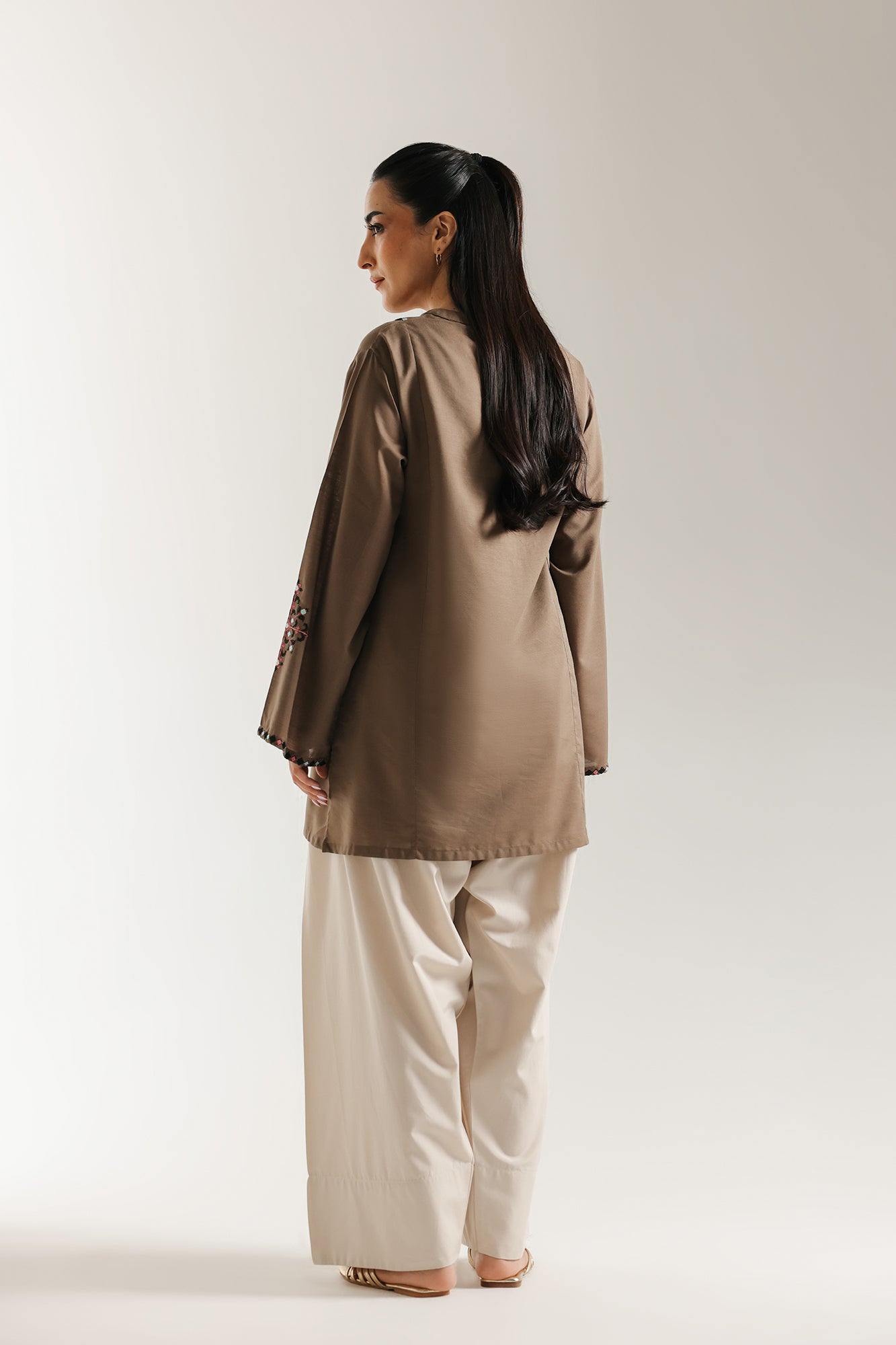 EMBROIDERED KURTI (E6656/102/119) - Image 4