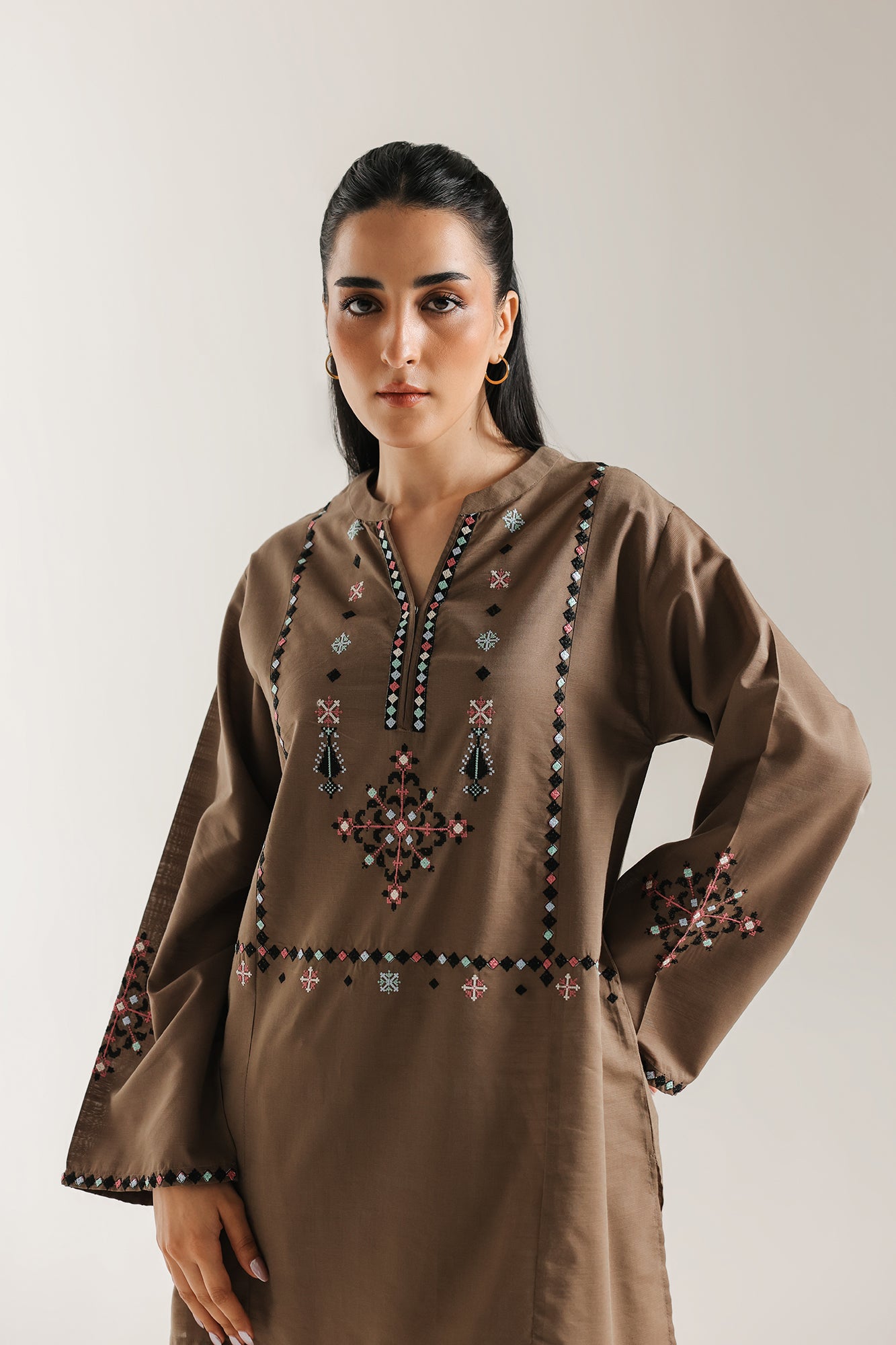 EMBROIDERED KURTI (E6656/102/119) - Image 5