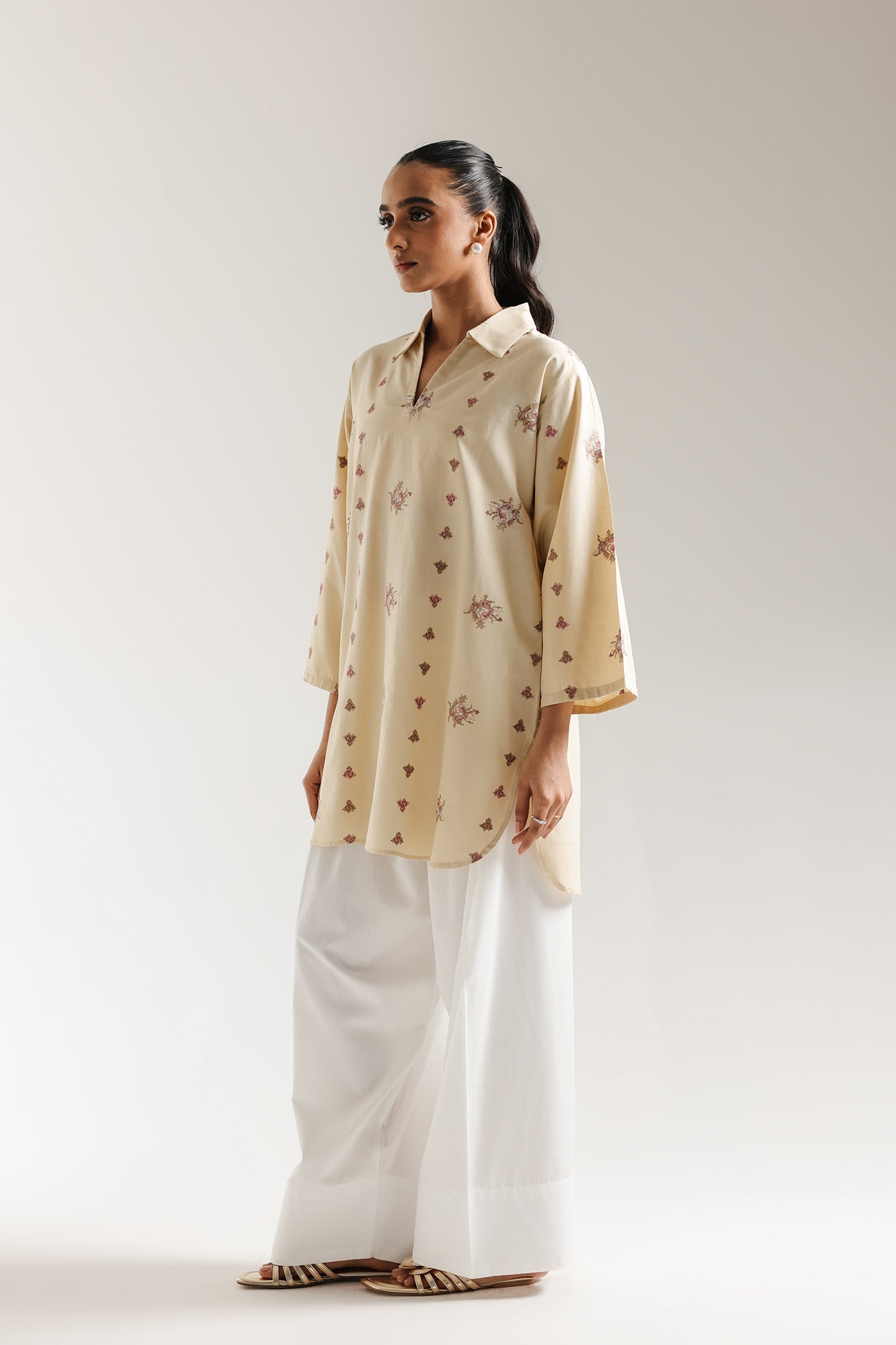 PRINTED KURTI (E6661/102/110) - Image 3