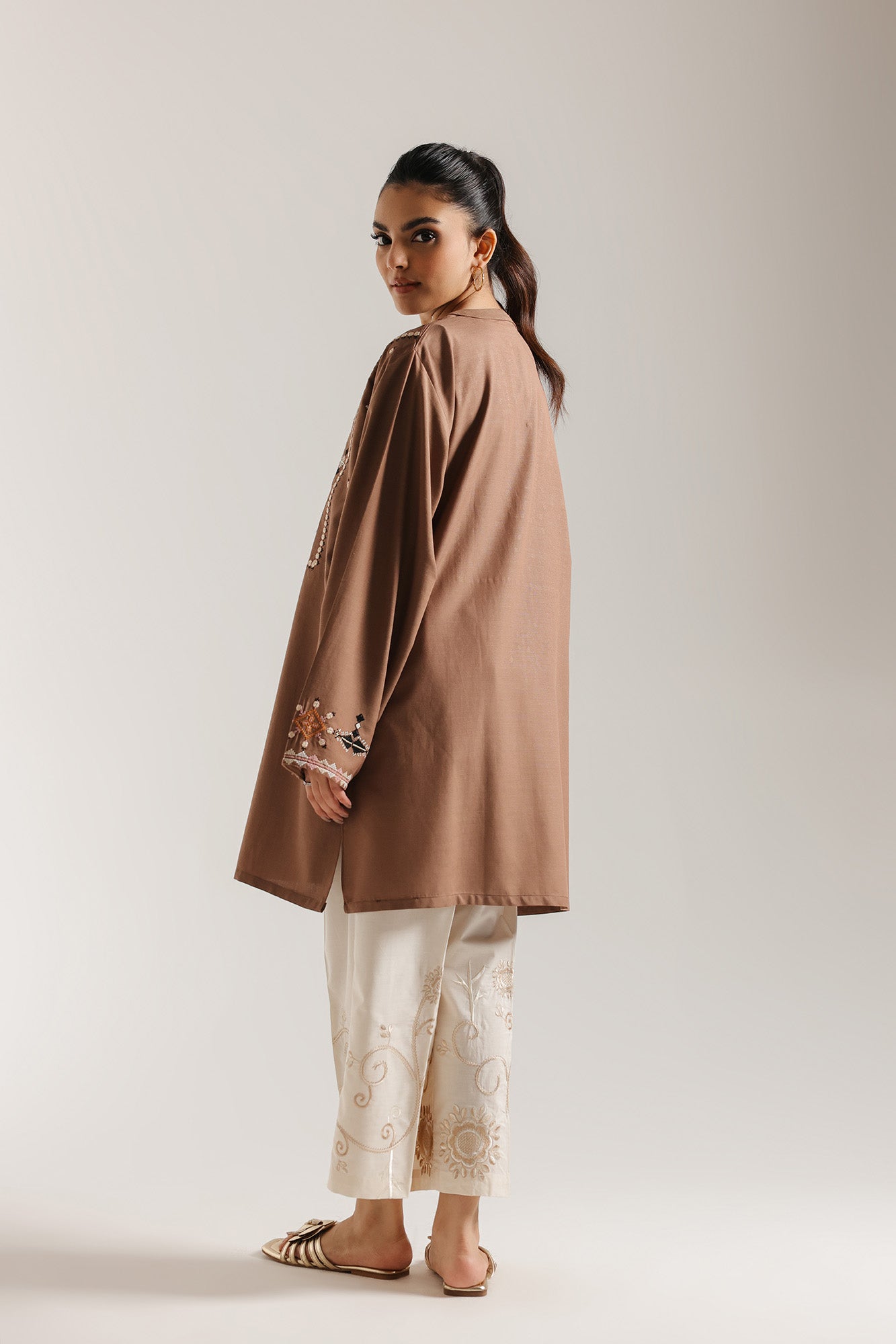 EMBROIDERED KURTI (E6662/102/803) - Image 3