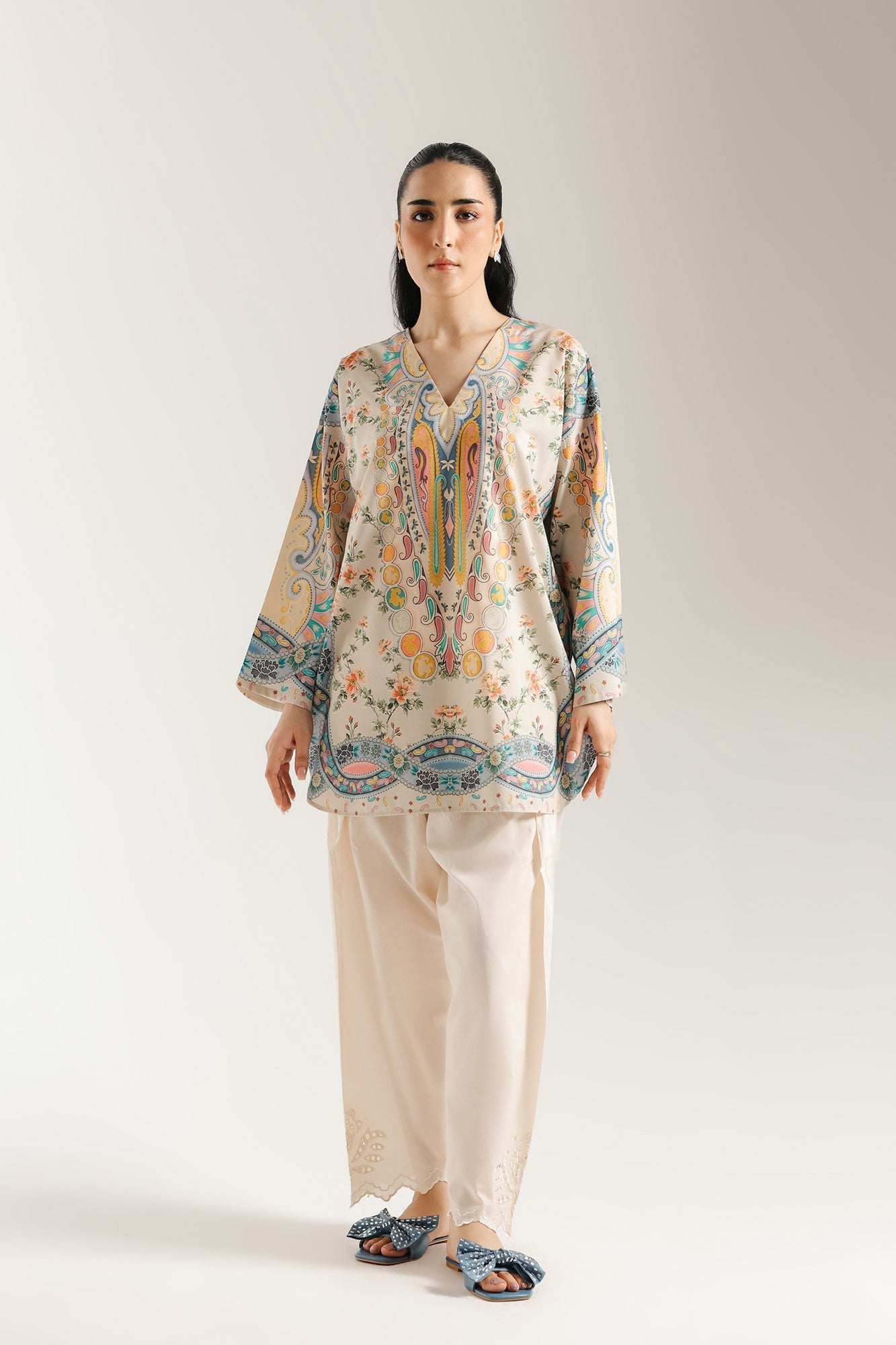 PRINTED KURTI (E6668/102/003) - Image 2