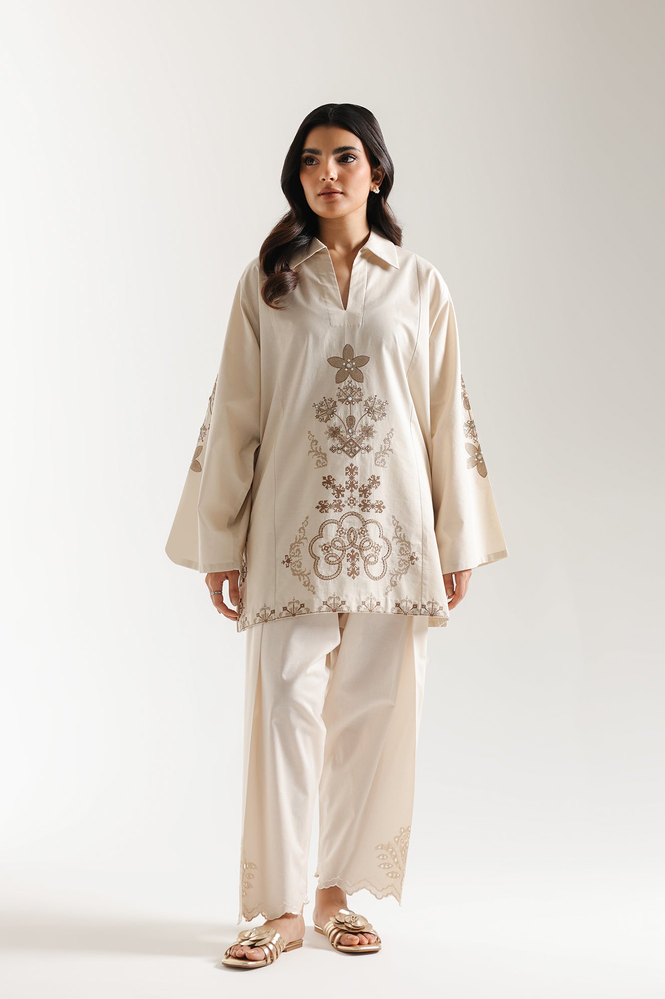 EMBROIDERED SHIRT (E6672/102/817) - Image 2