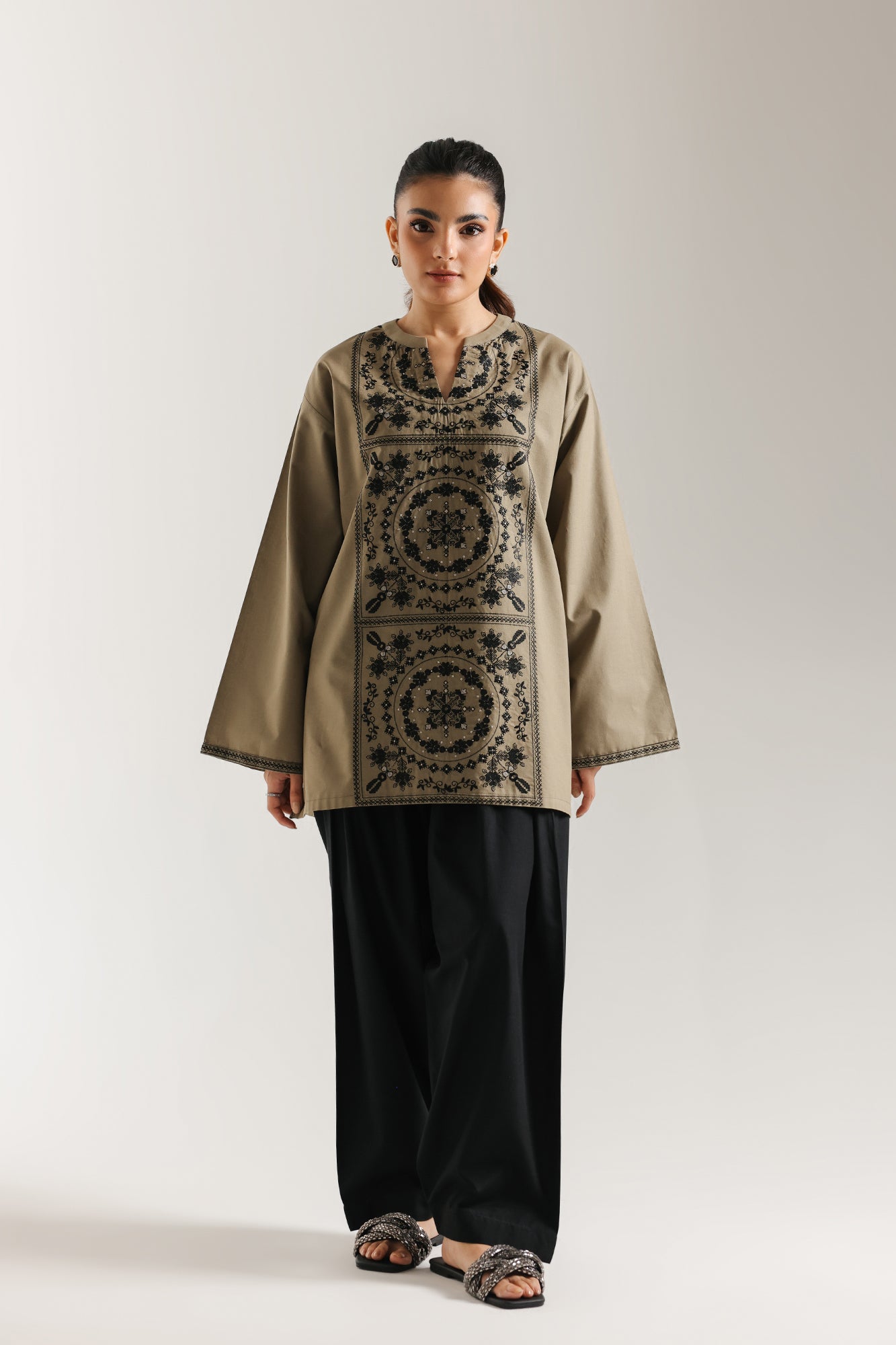 EMBROIDERED SHIRT (E6673/102/113) - Image 2