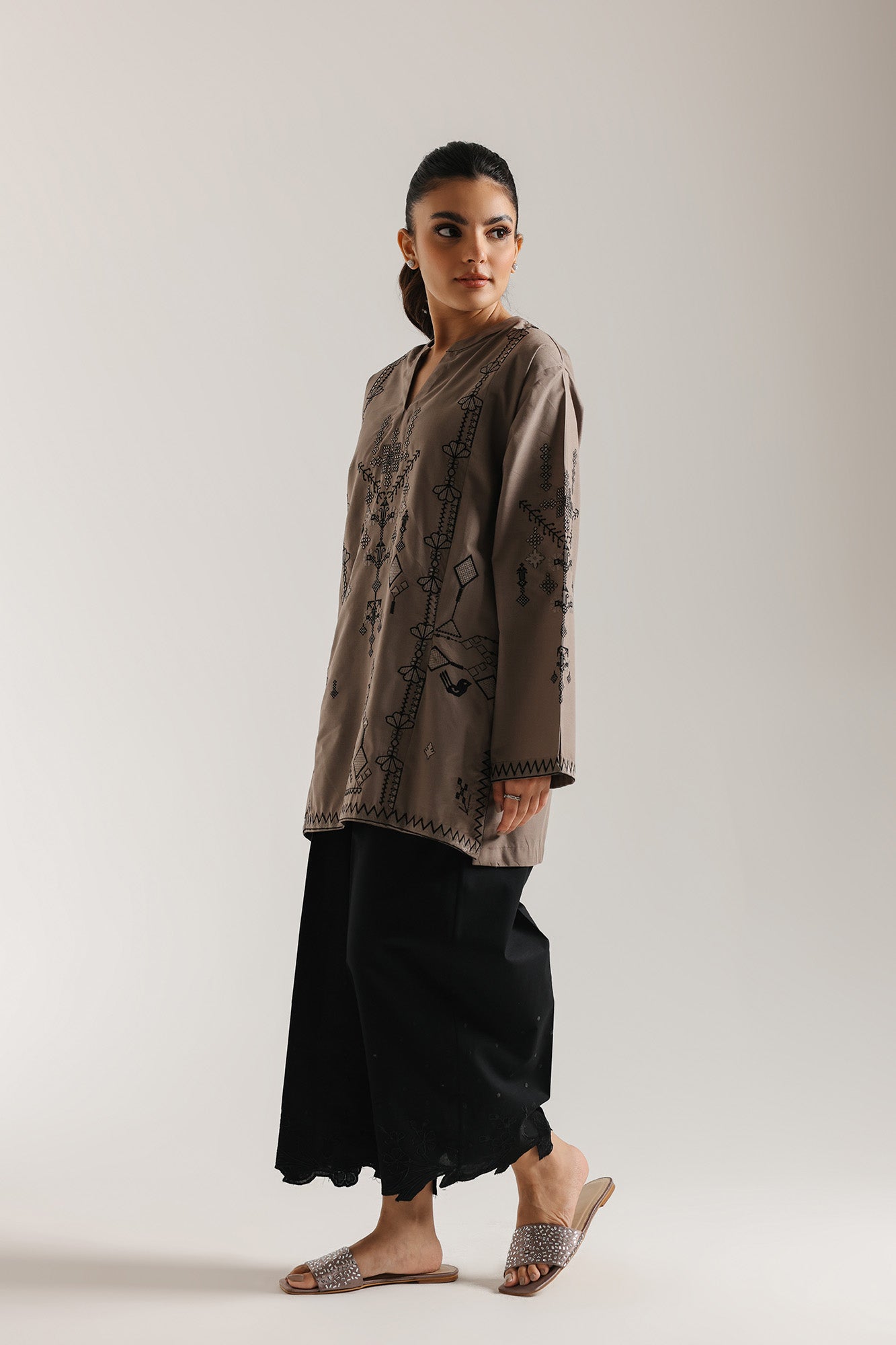 EMBROIDERED SHIRT (E6674/102/903) - Image 2