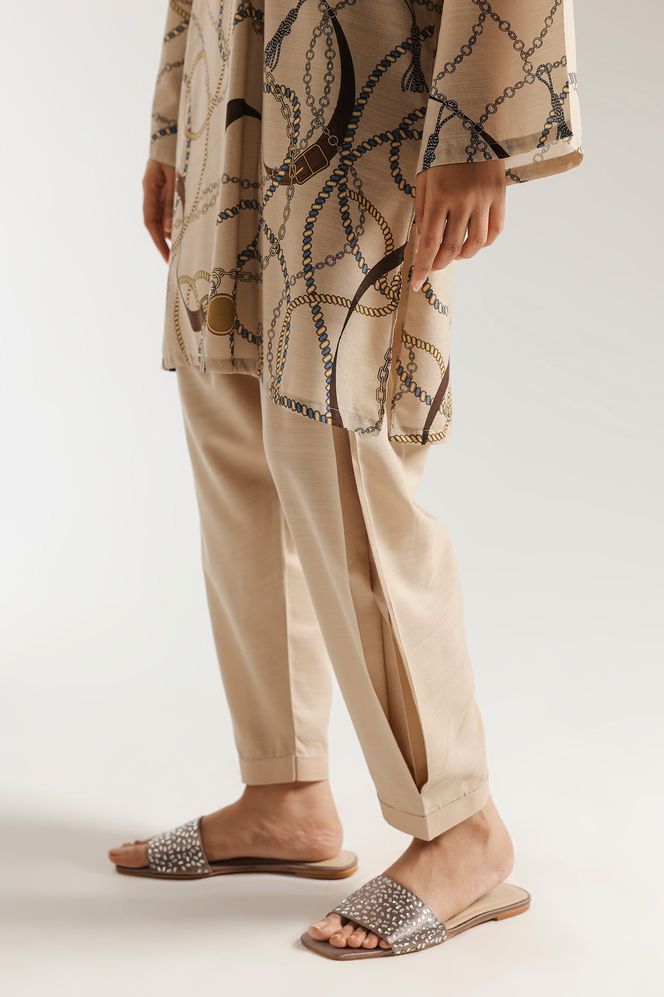 PRINTED SUIT (E6687/102/112) - Image 5
