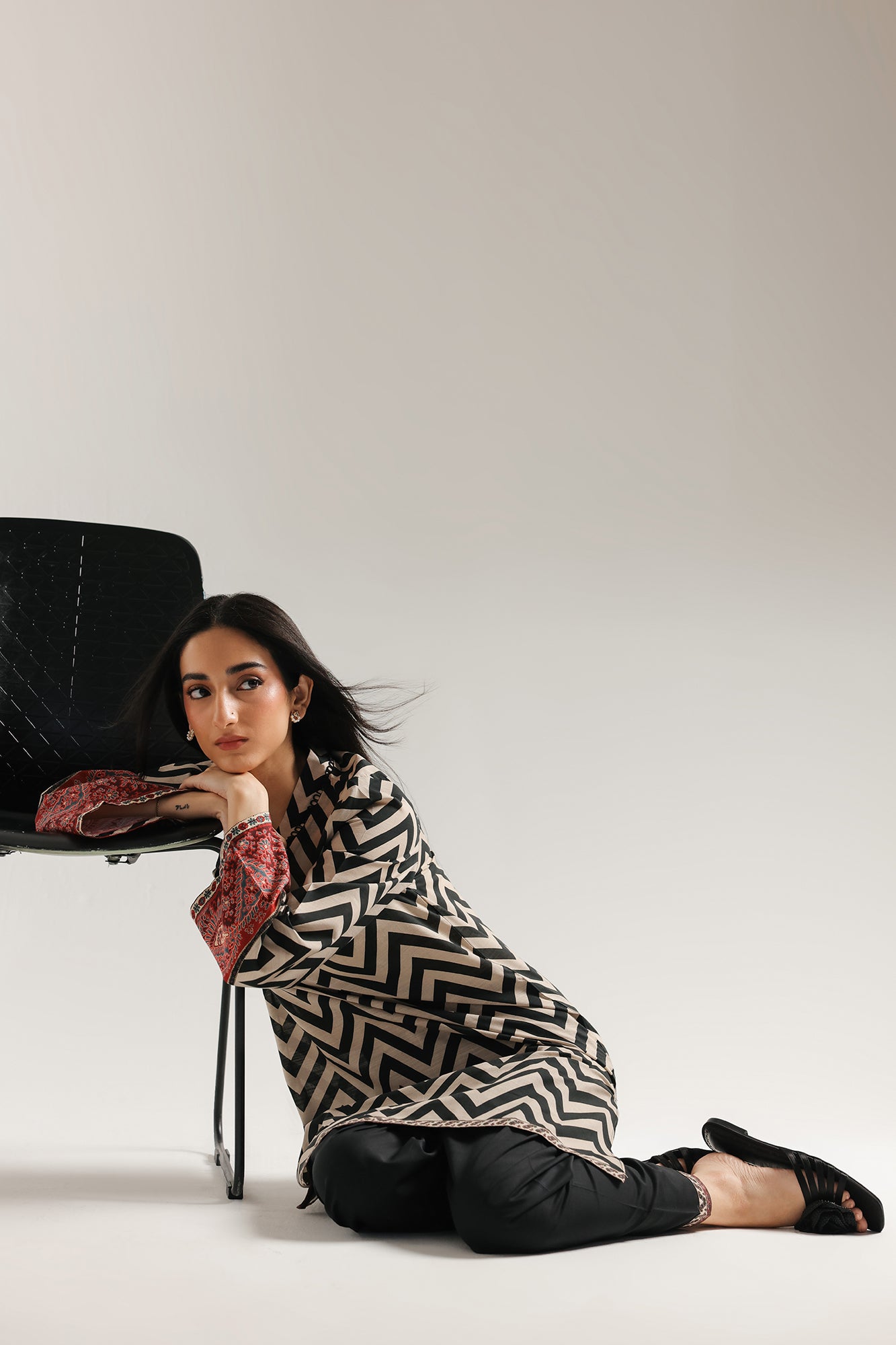 PRINTED SUIT (E6690/102/902) - Image 5
