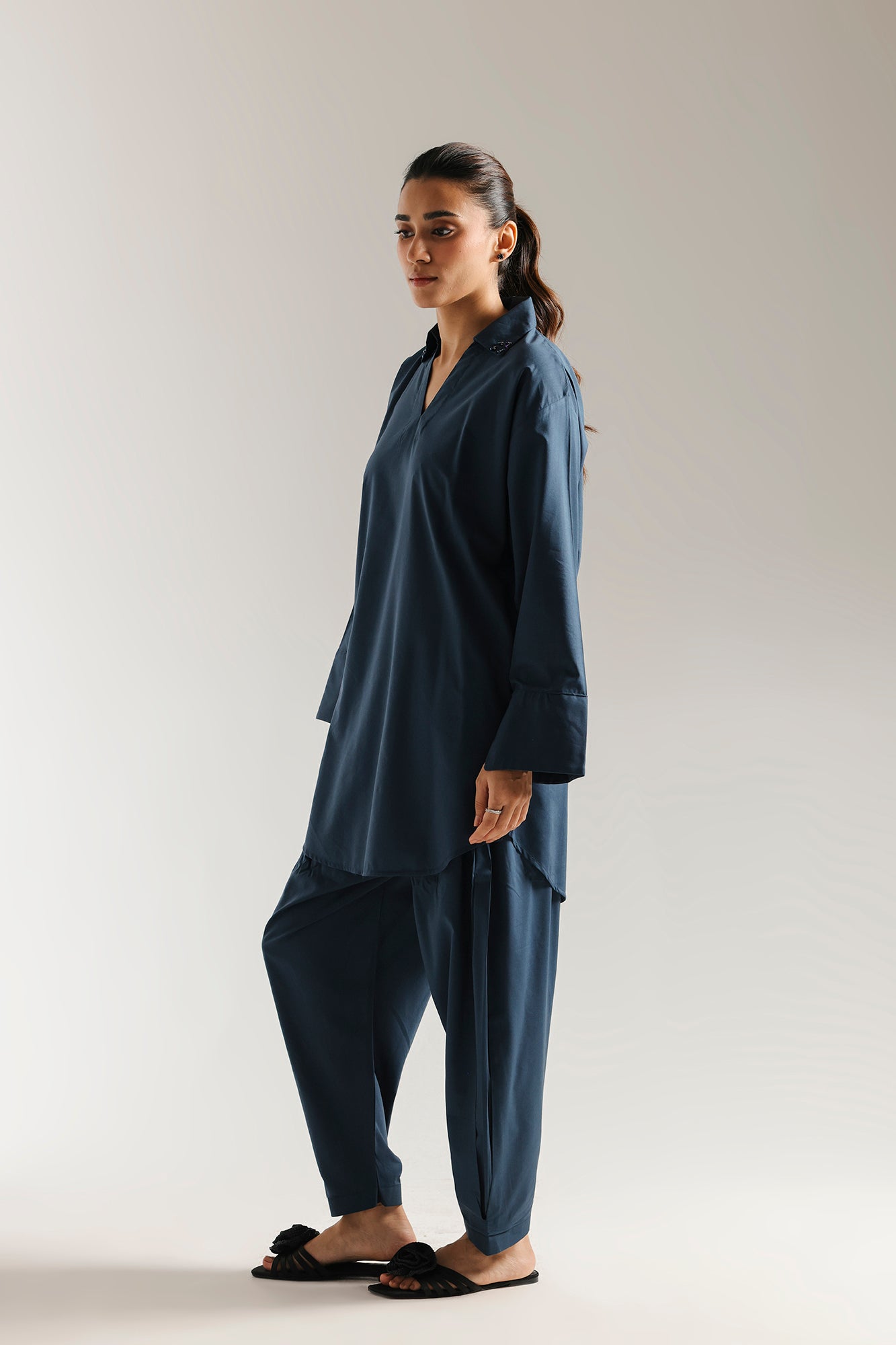 SOLID SUIT (E6733/102/619) - Image 2