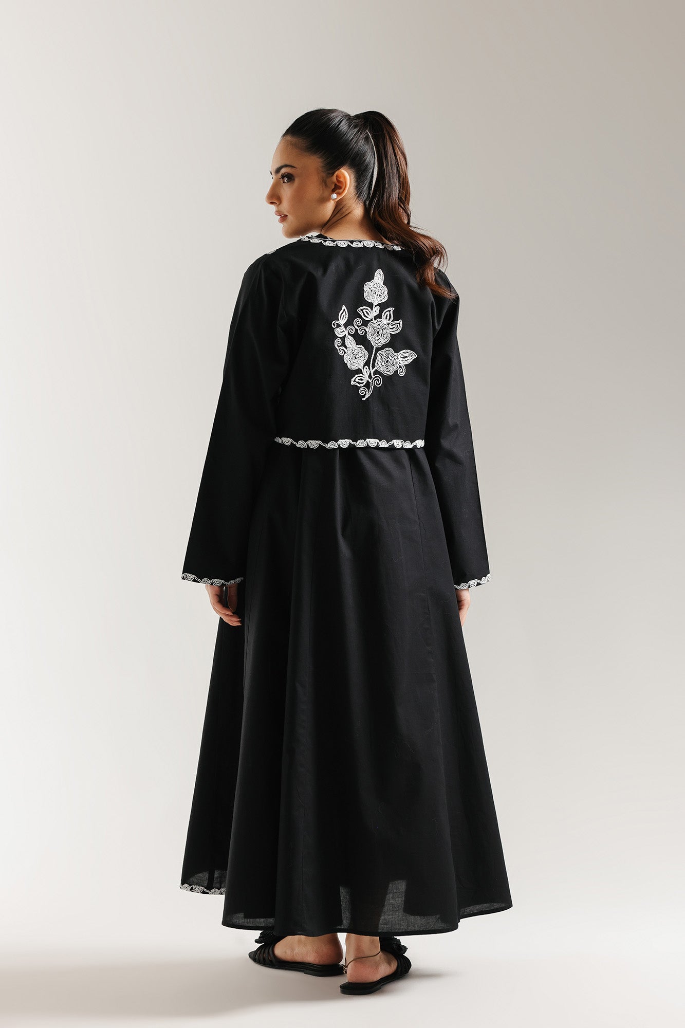 EMBROIDERED DRESS (E6944/102/901) - Image 3