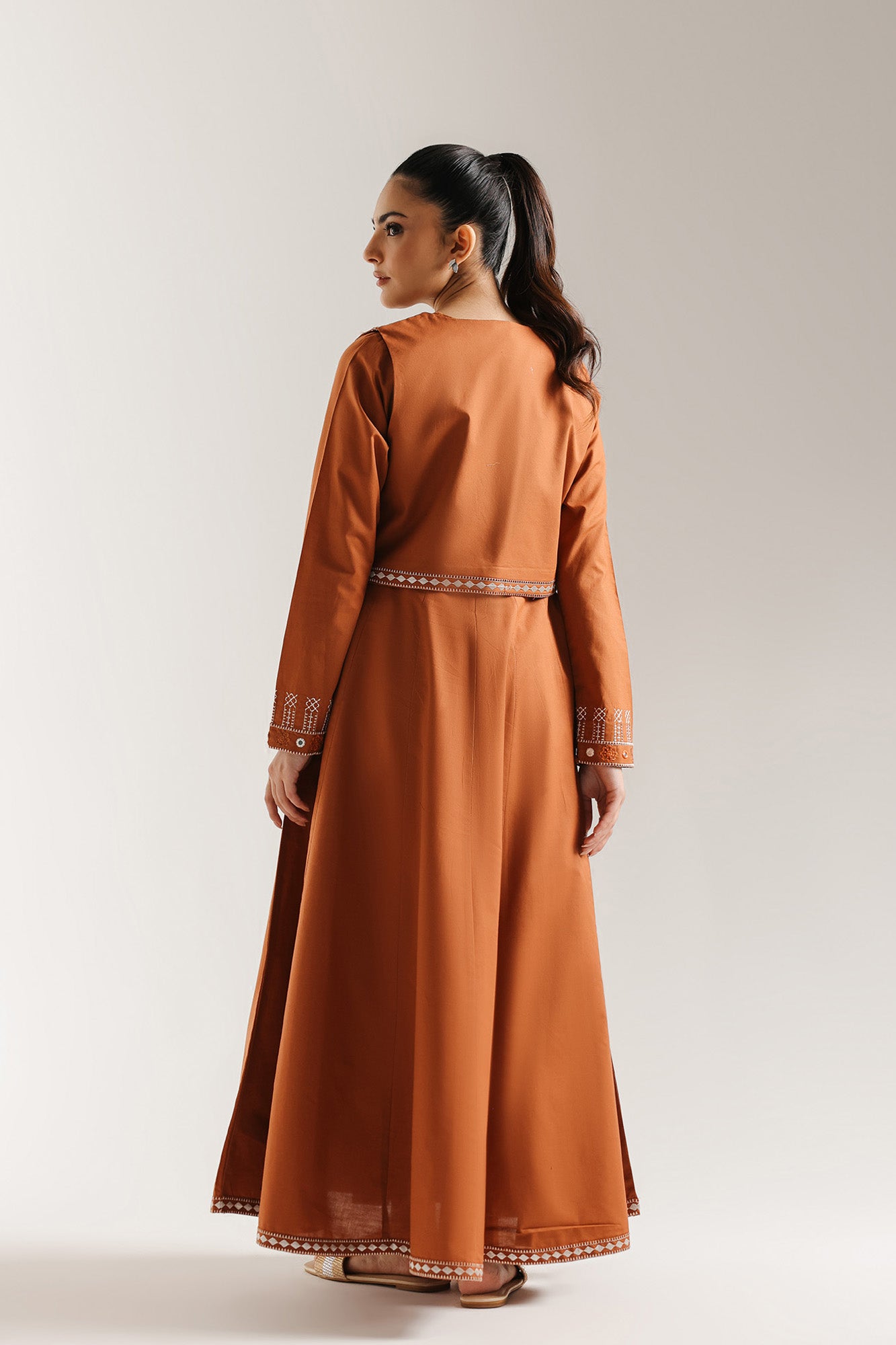 EMBROIDERED DRESS (E6946/102/209) - Image 4