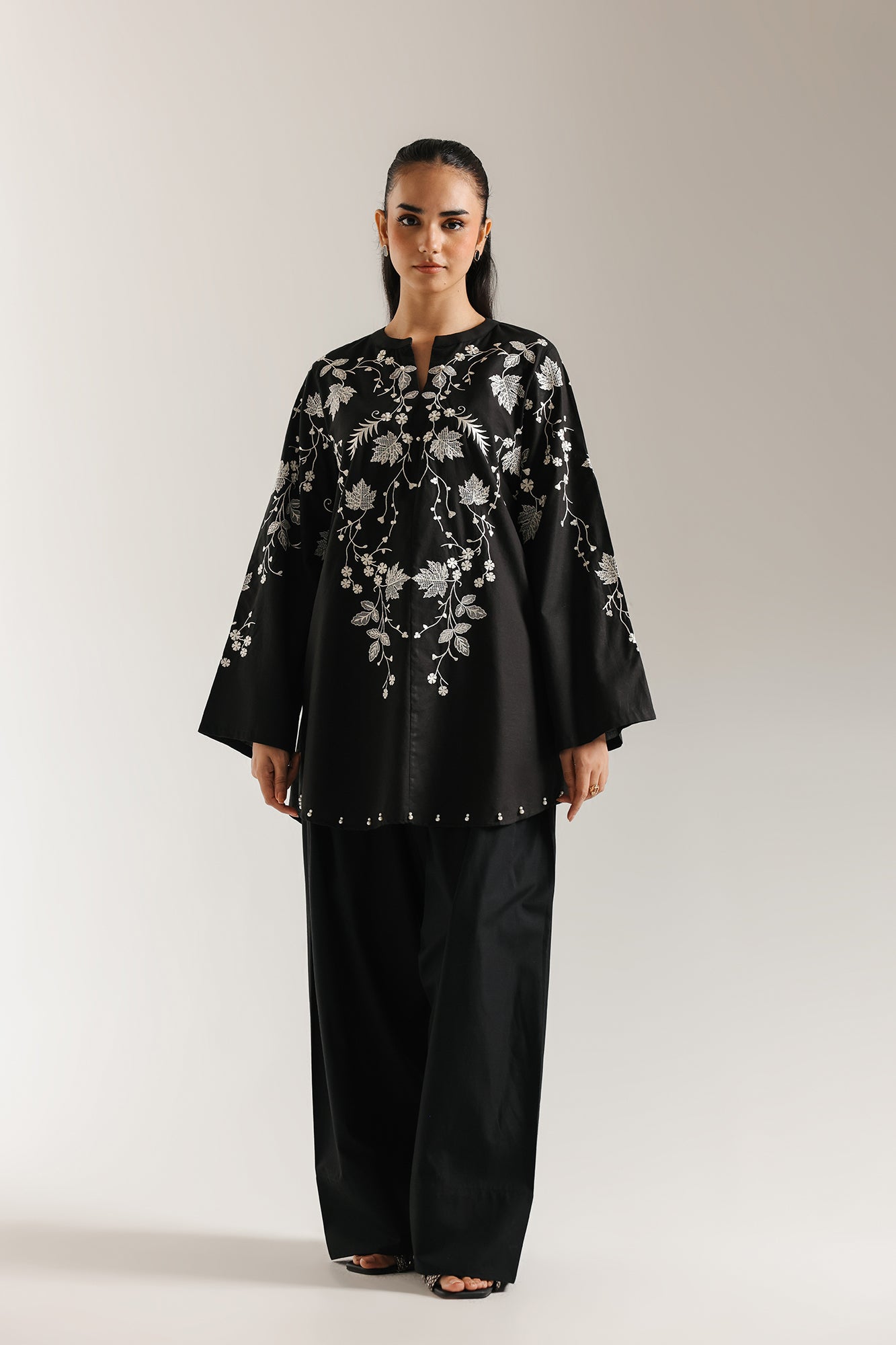 EMBROIDERED SHIRT (E6968/102/901) - Image 2