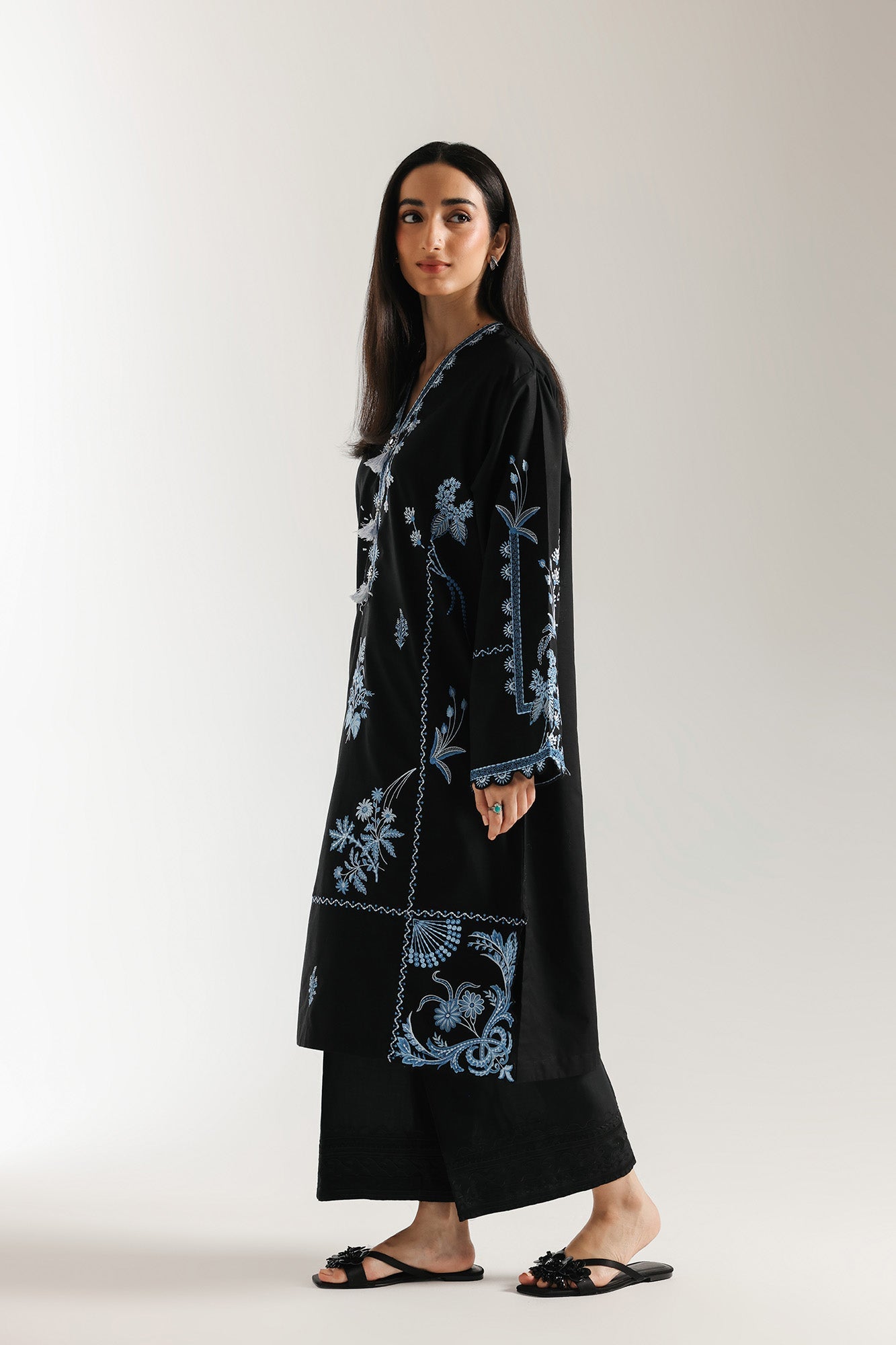 EMBROIDERED SHIRT (E6970/102/902) - Image 3