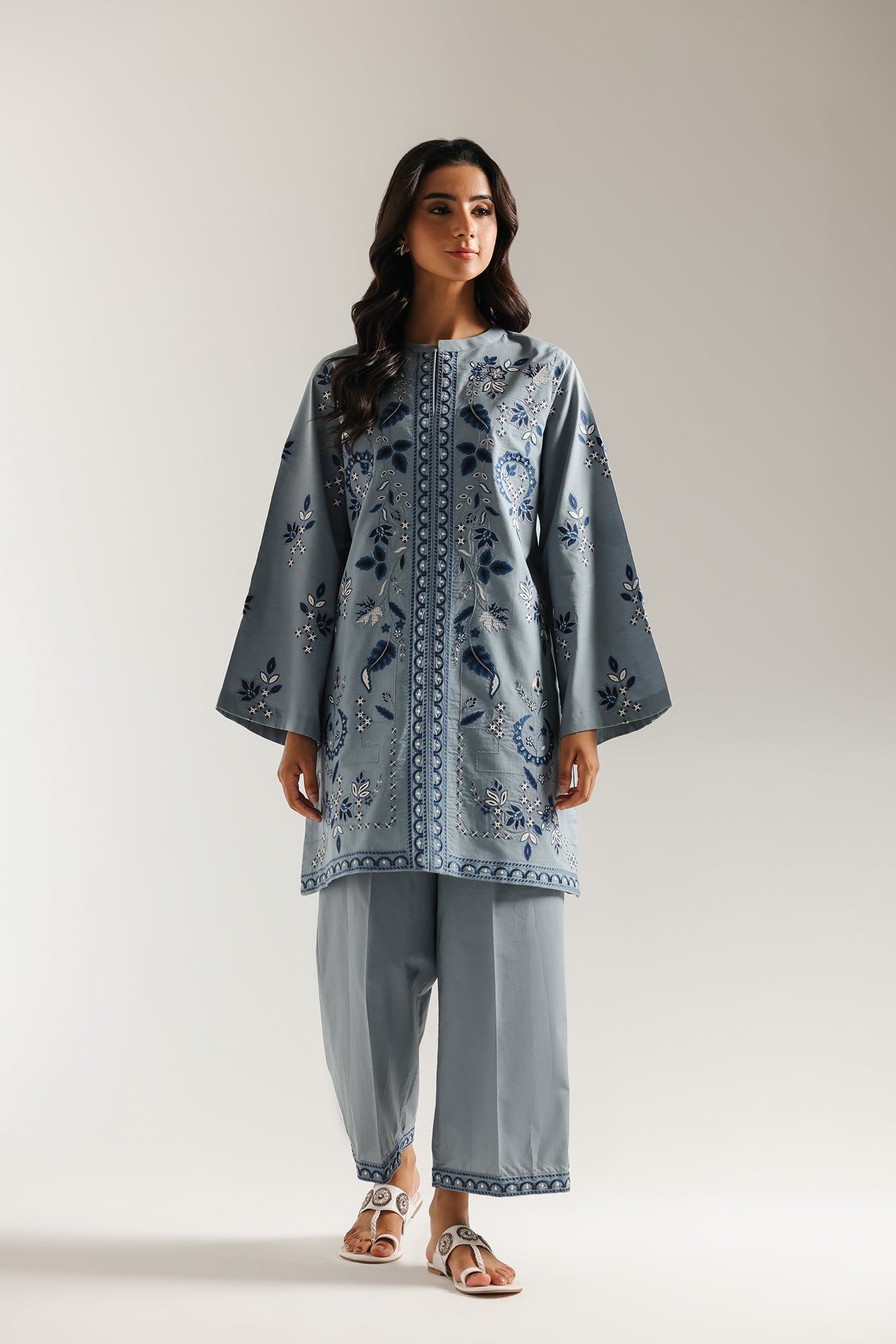 EMBROIDERED SUIT (E6973/102/605) - Image 2