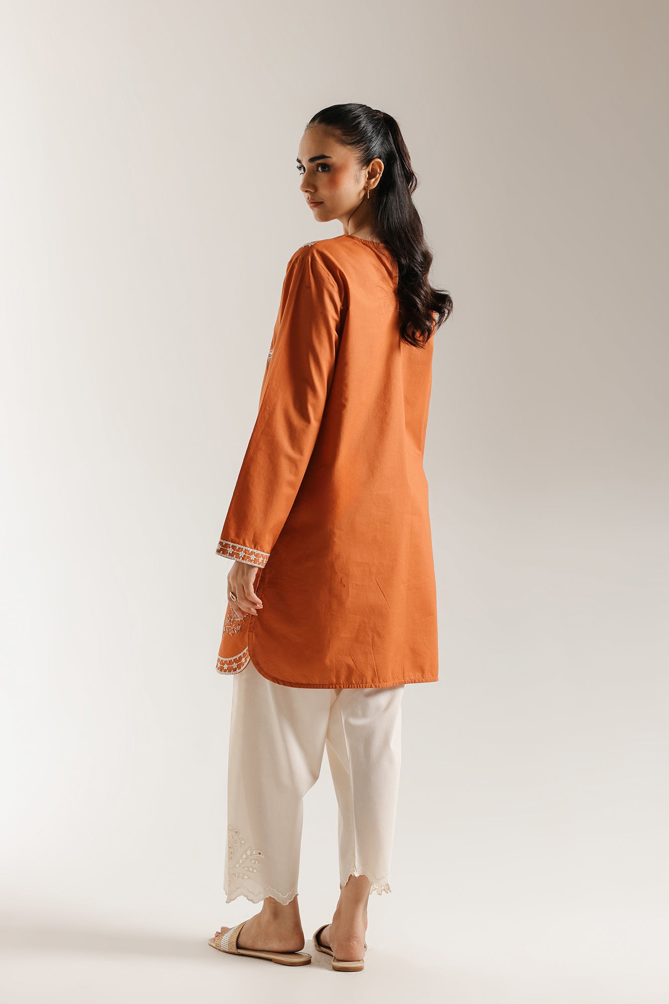 EMBROIDERED SHIRT (E6974/102/319) - Image 4