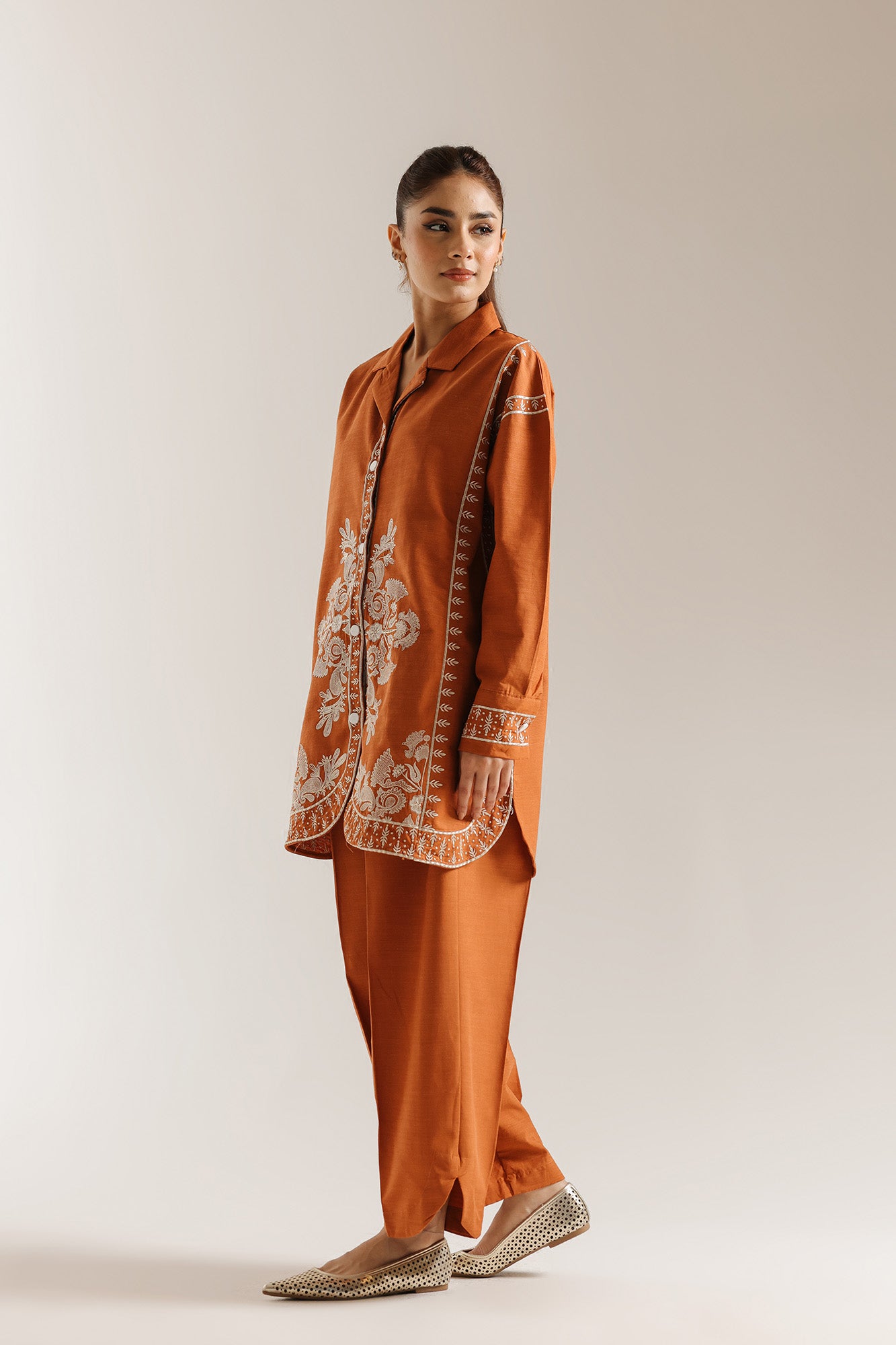 EMBROIDERED SUIT (E6996/102/212) - Image 2