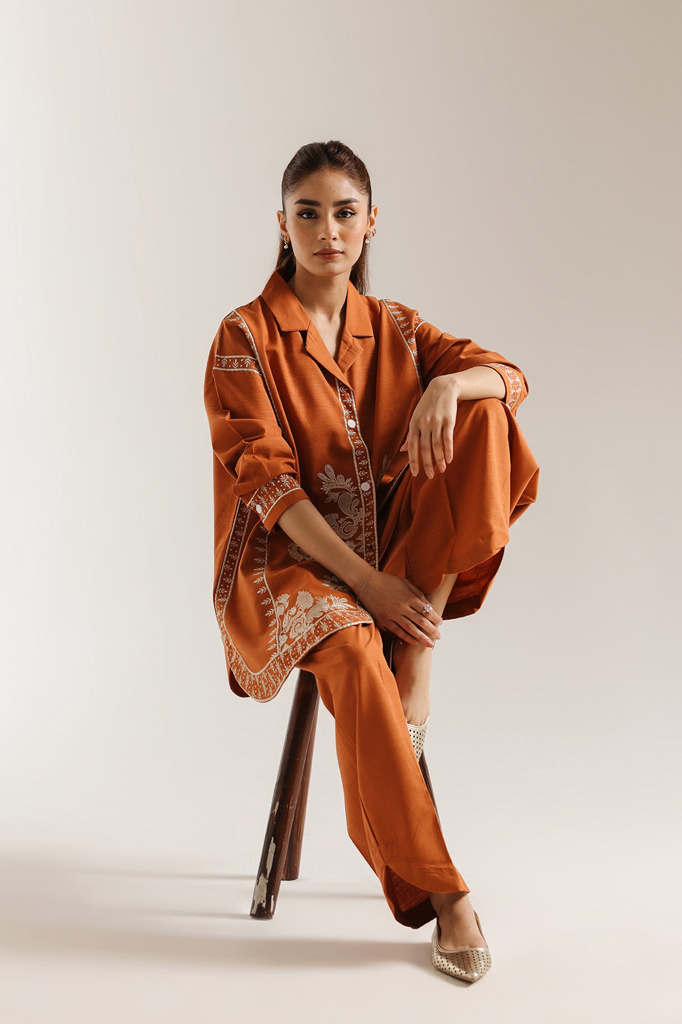 EMBROIDERED SUIT (E6996/102/212) - Image 5