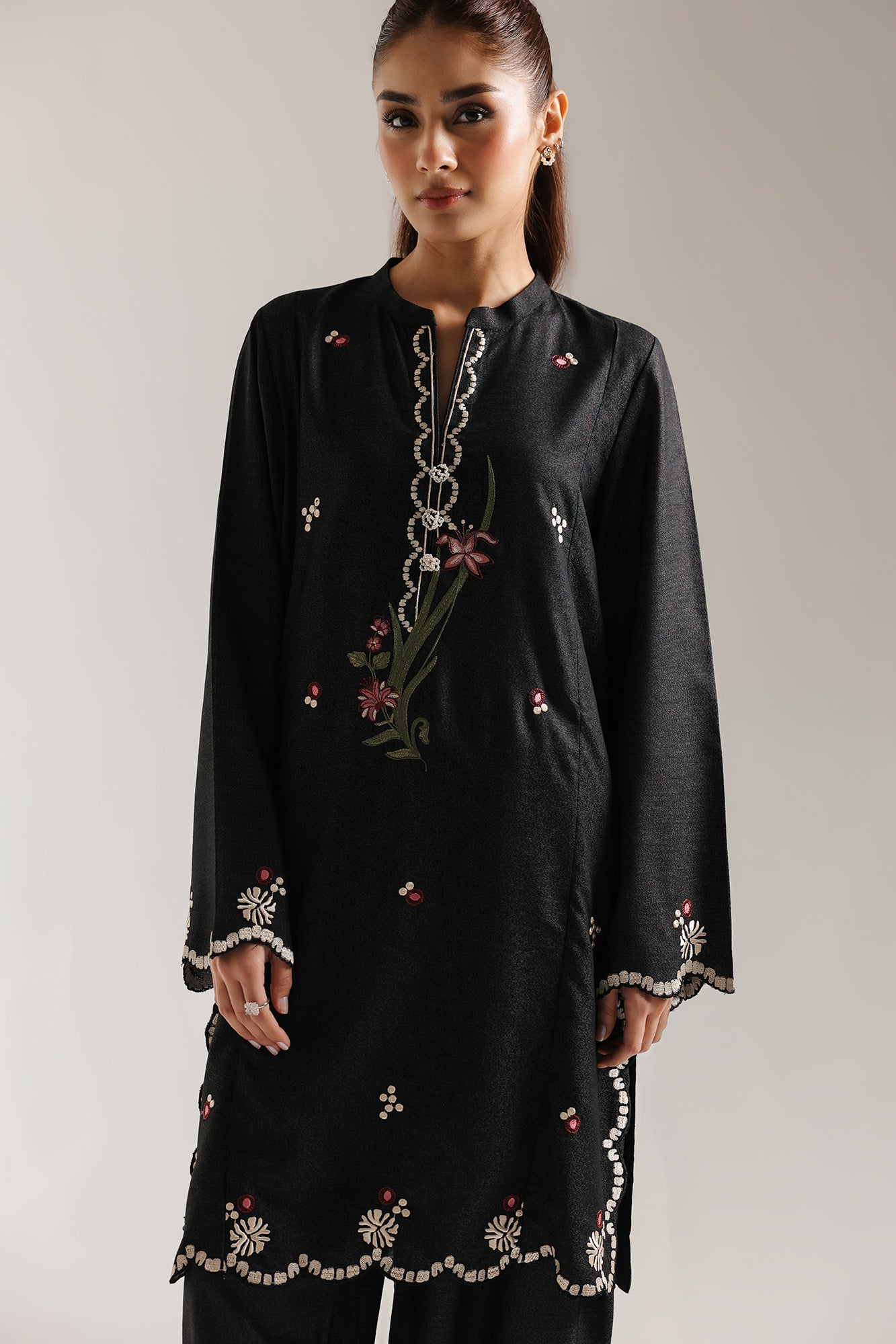 EMBROIDERED SUIT (E6999/102/902) - Image 4