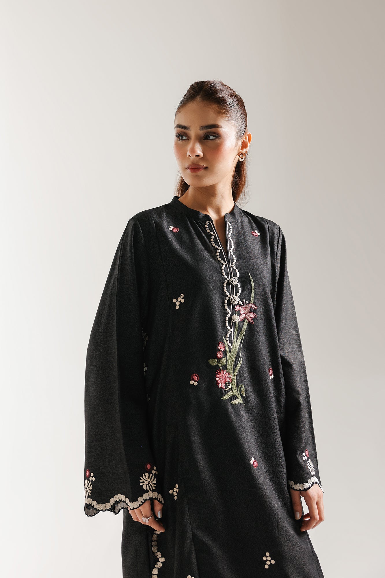 EMBROIDERED SUIT (E6999/102/902) - Image 5