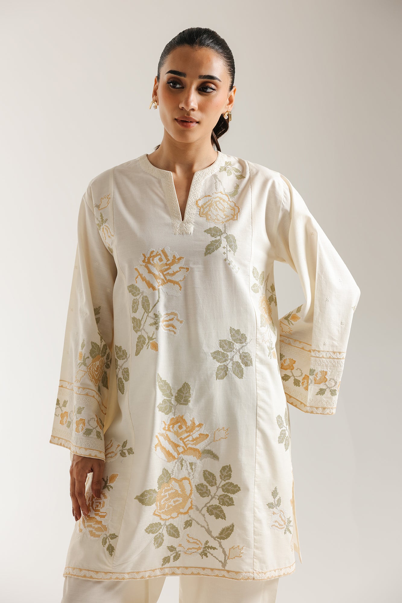 EMBROIDERED SUIT (E7003/102/002) - Image 4