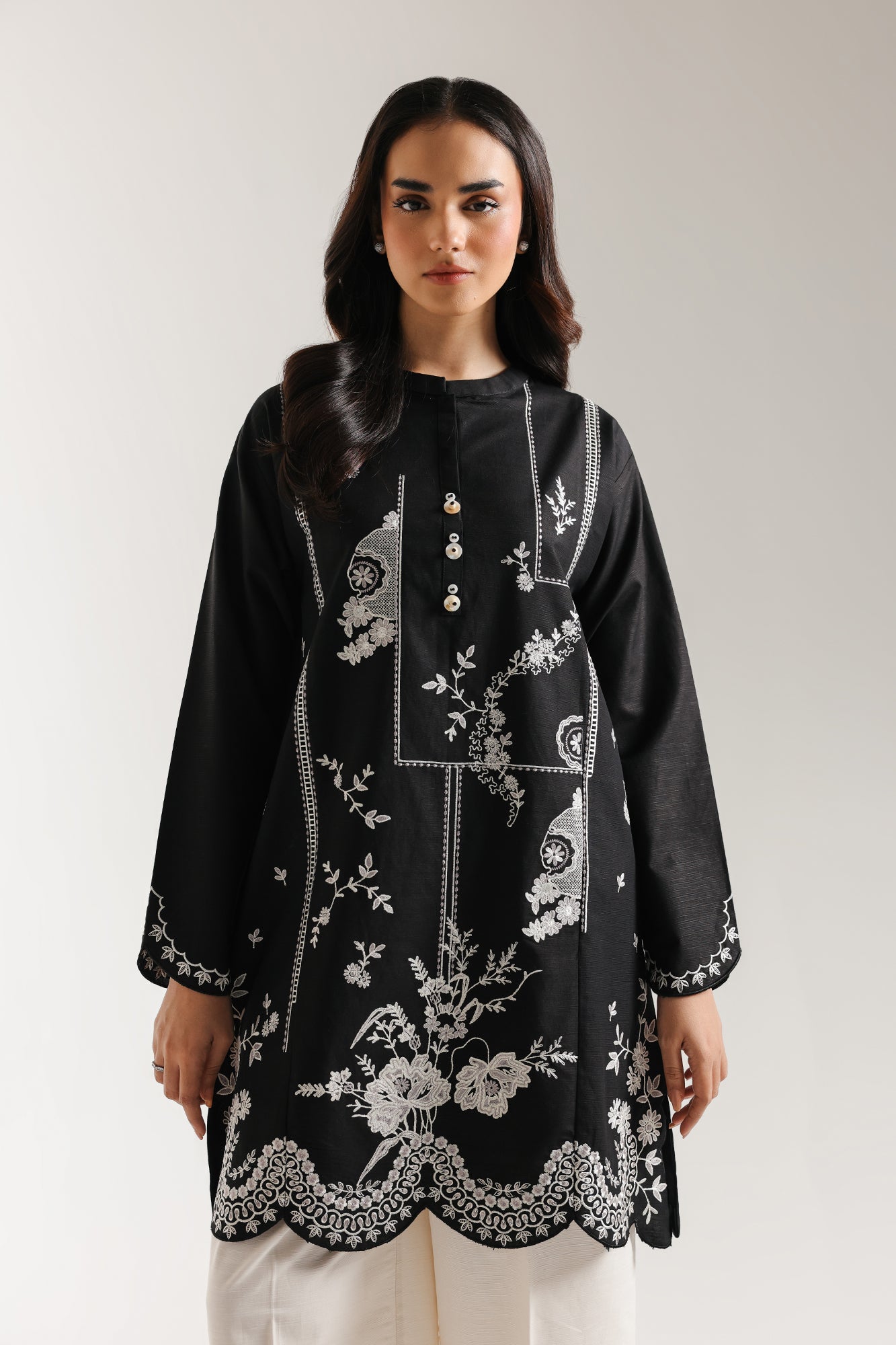 EMBROIDERED SUIT (E7035/102/902) - Image 4