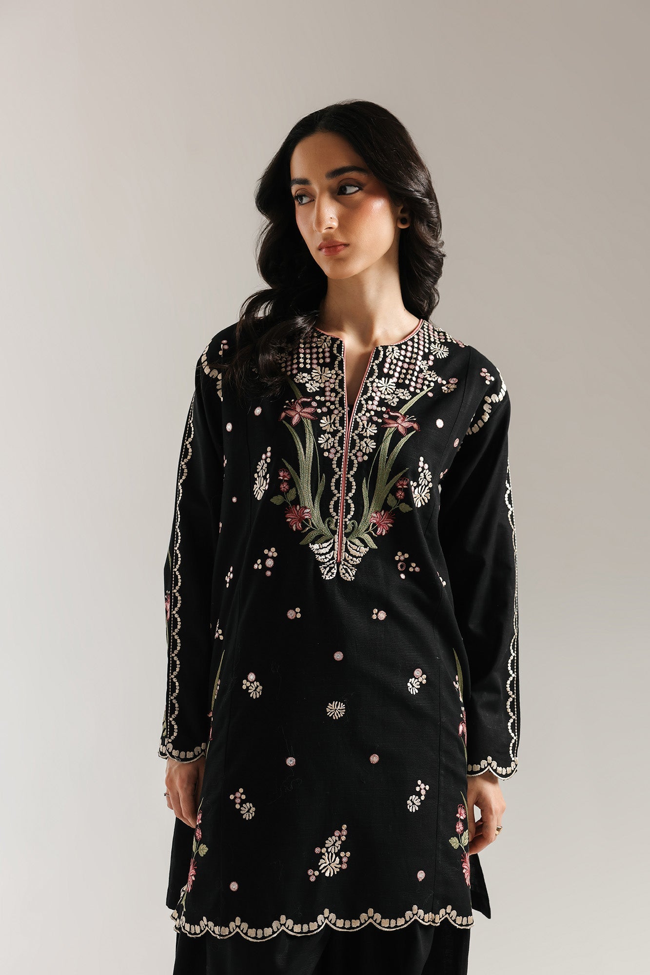 EMBROIDERED SUIT (E7037/102/902) - Image 5