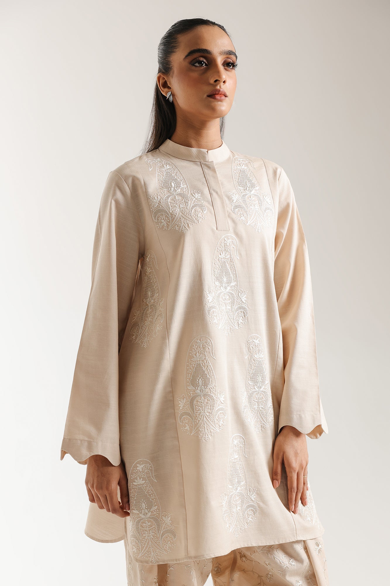 EMBROIDERED SUIT (E7042/102/002) - Image 5