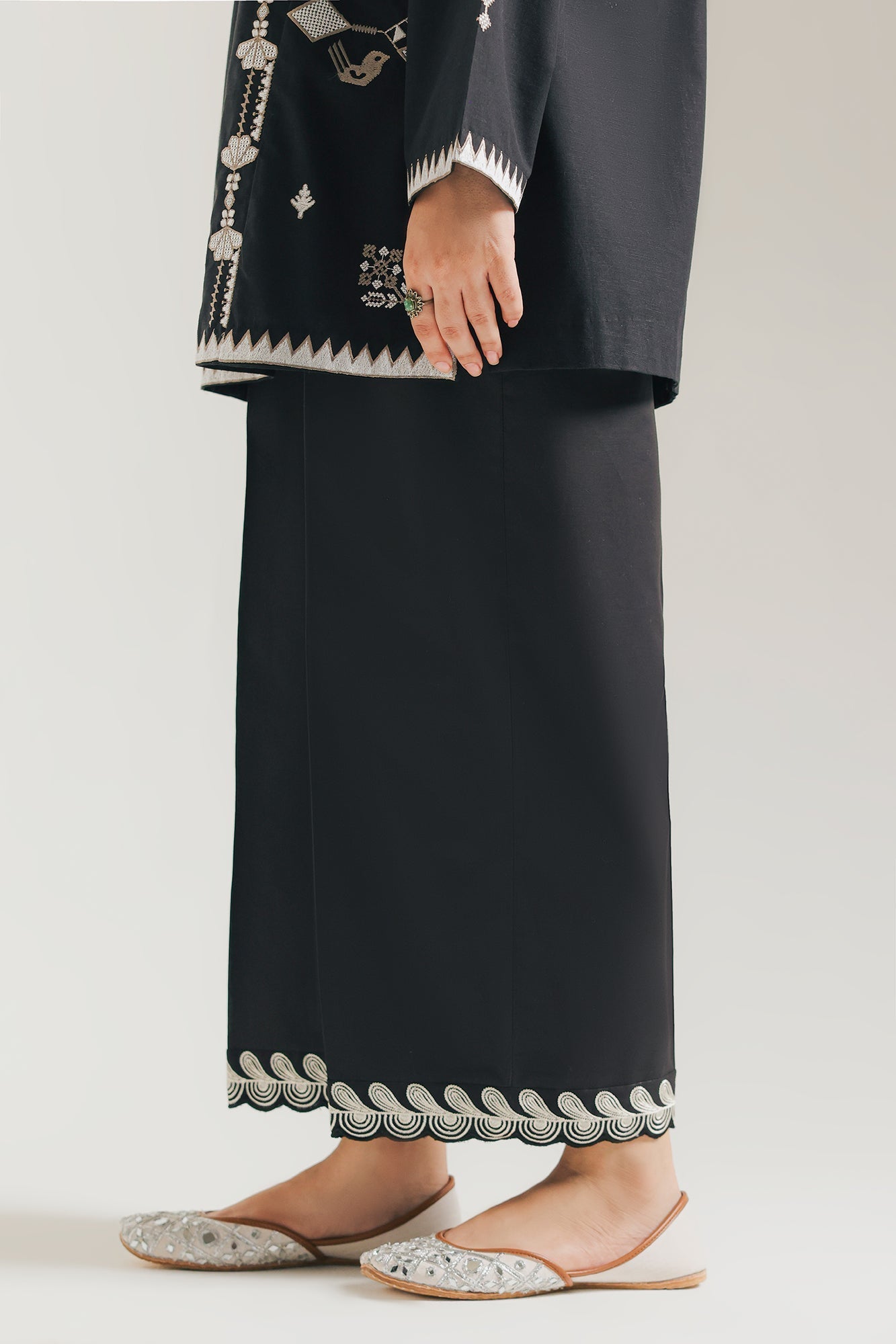 TROUSER (E7052/102/902) - Image 2