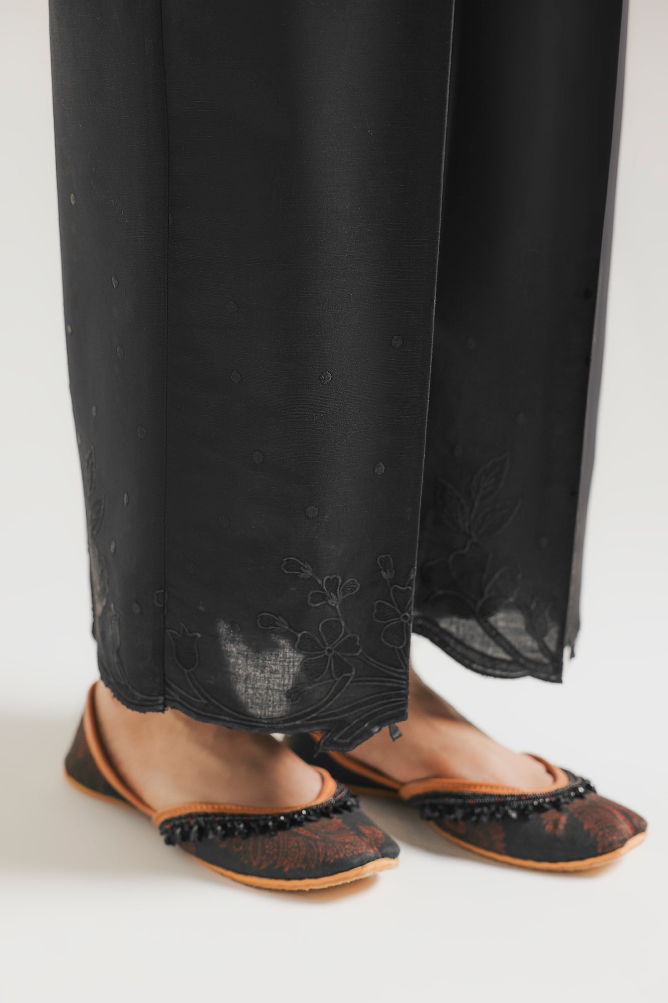 TROUSER (E7054/102/902) - Image 4